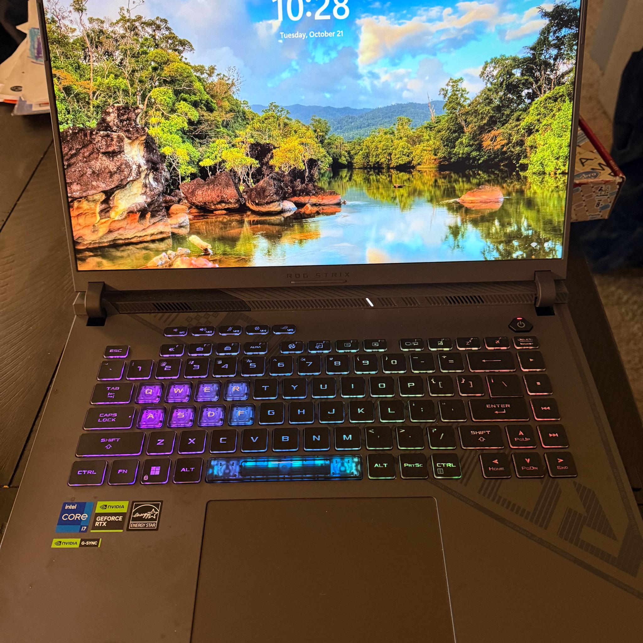 ASUS ROG Strix G16 Gaming Laptop