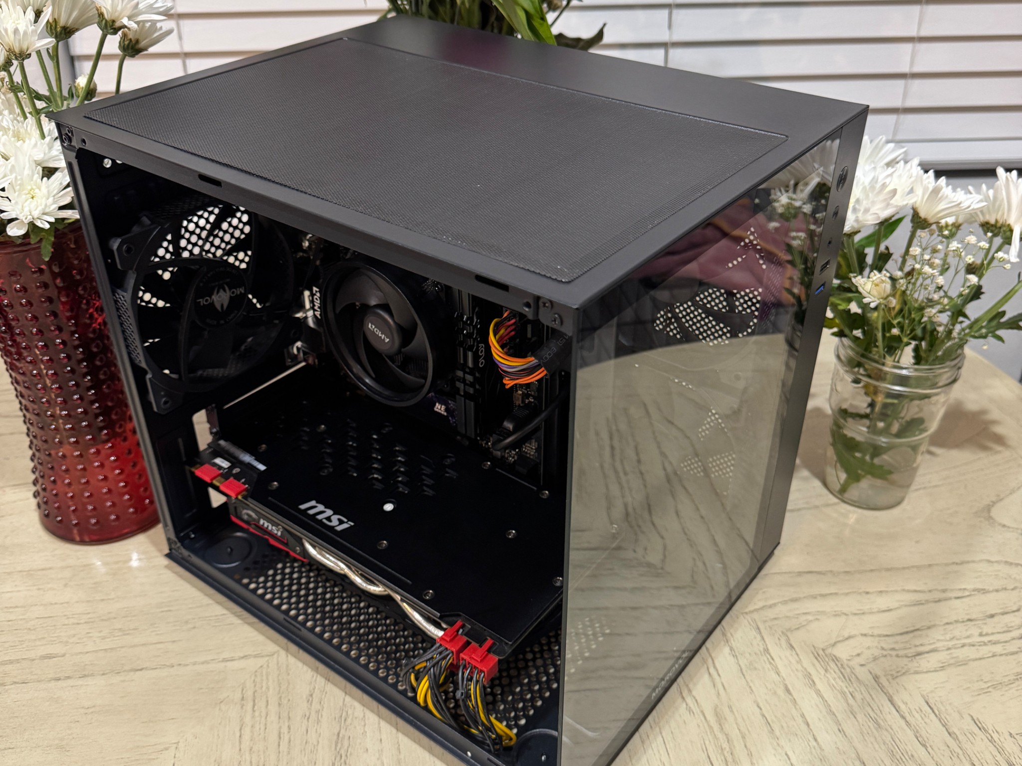 Awesome competitive gaming pc - GeForce 1070 8 GB / 16 GB / 500 GB SSD /