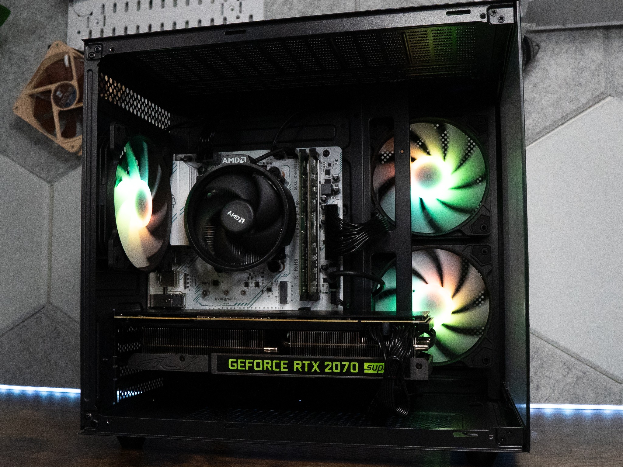 🍬🍬 | RTX 2070 SUPER 8GB | RYZEN 5 4500 | 16GB DDR4 RAM | 1.5TB | Y2K Hero BRONZE
