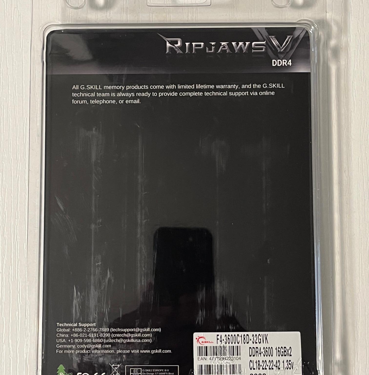 G.SKILL Ripjaws V Series (XMP) DDR4 RAM 32GB (2x16GB)