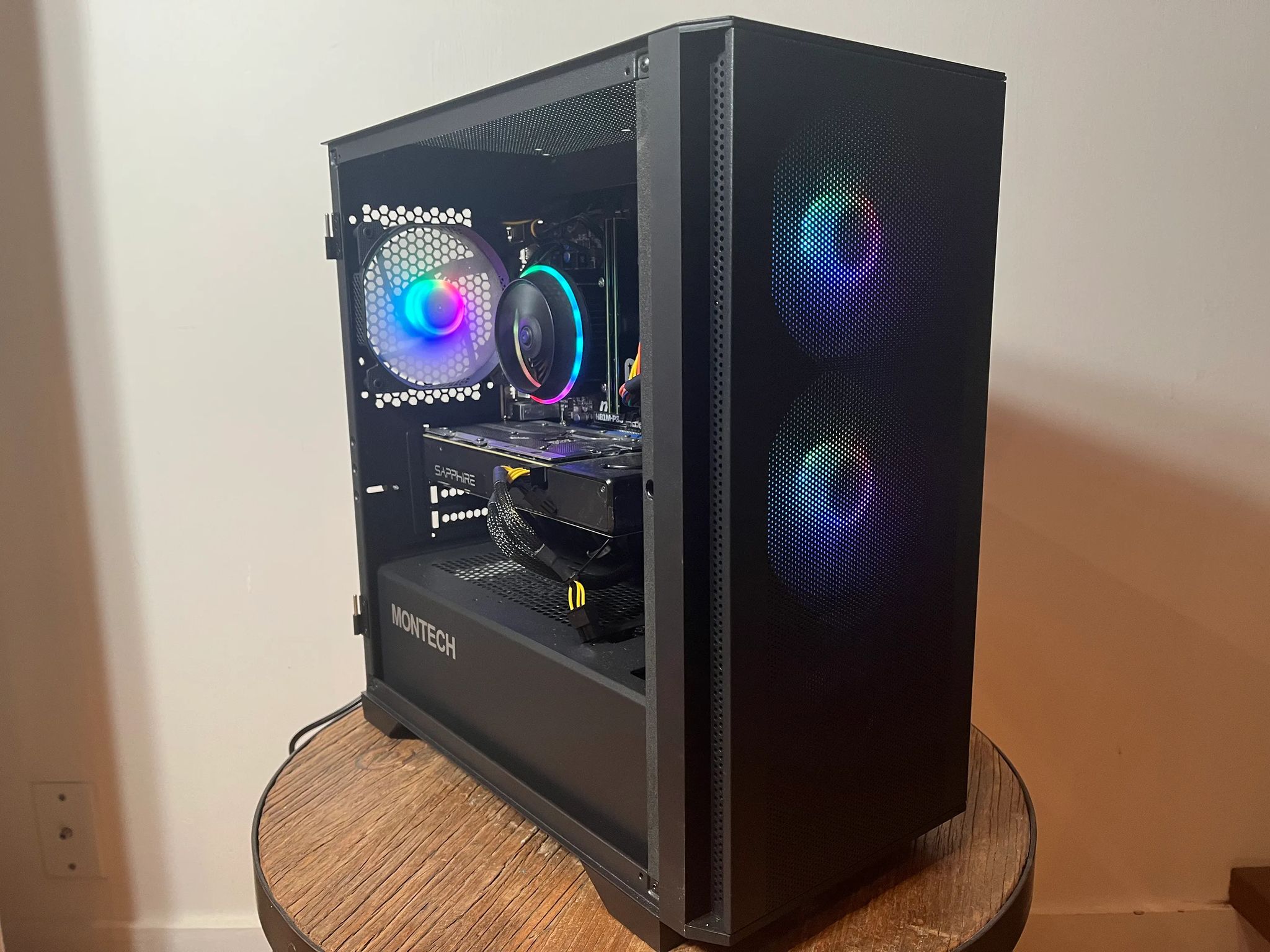 Budget Gaming PC | Intel i5 | RX 470 | 16gb Ram | 1TB HDD + SSD