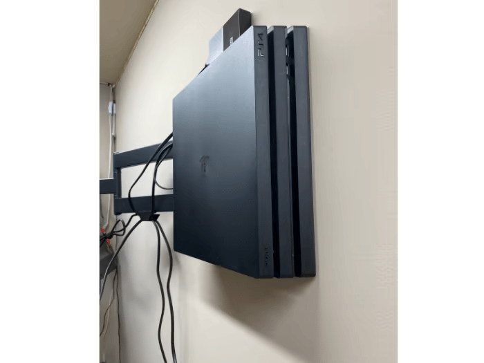 Fantastic Condition PlayStation 4 Pro!