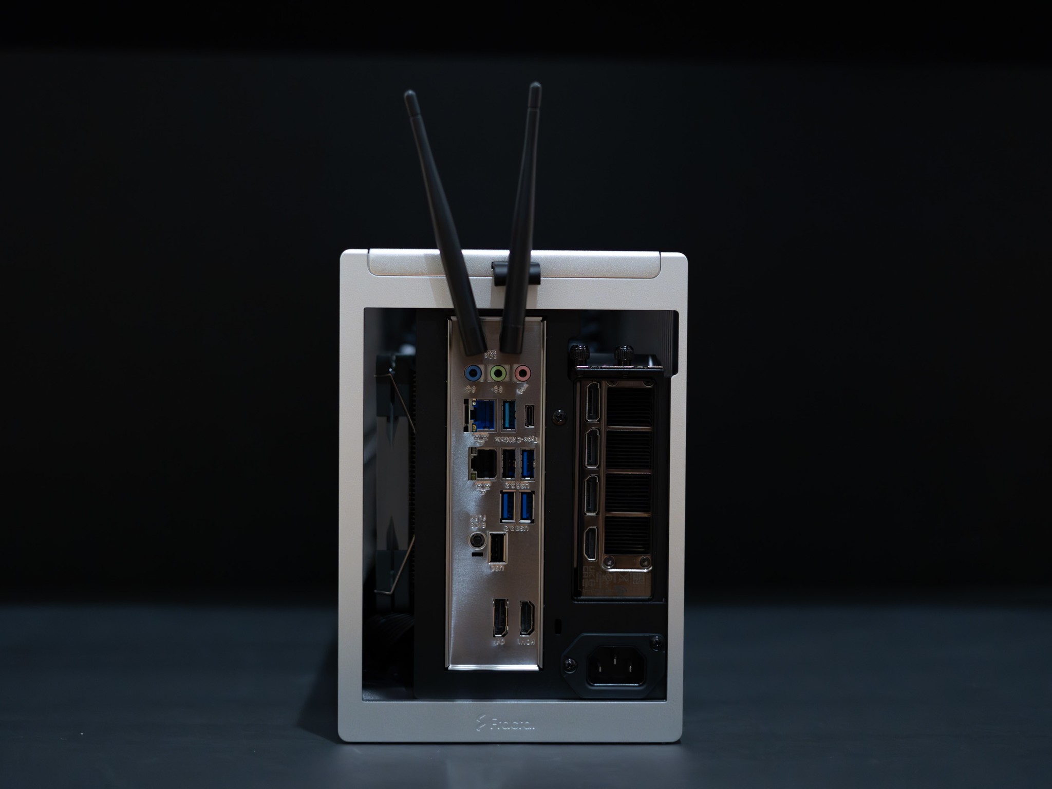RTX 3080, i5 12600kf, 2TB NVME, 32gb RAM, High-end ITX Gaming PC