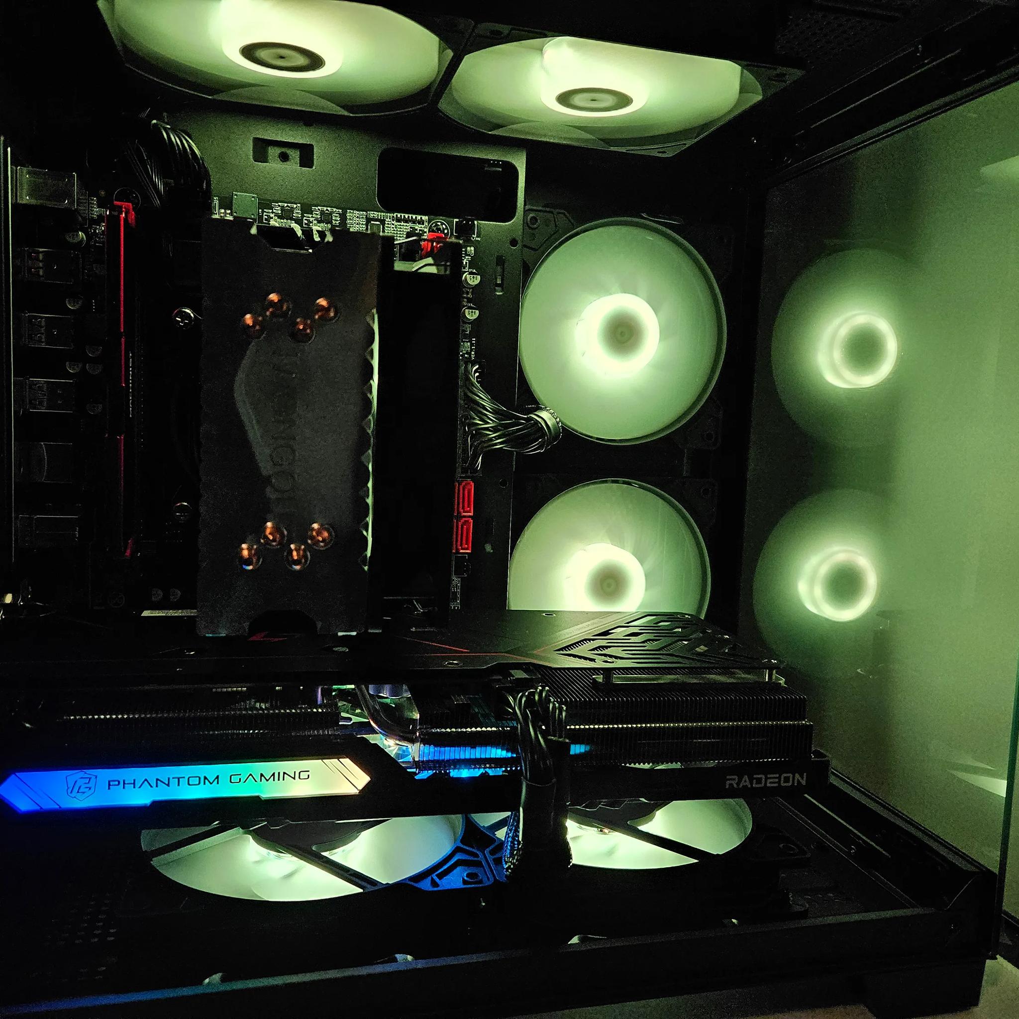 Dark Side Rig Intel 10 Core / 16GB DDR4 / 1TB SSD / RX 7600