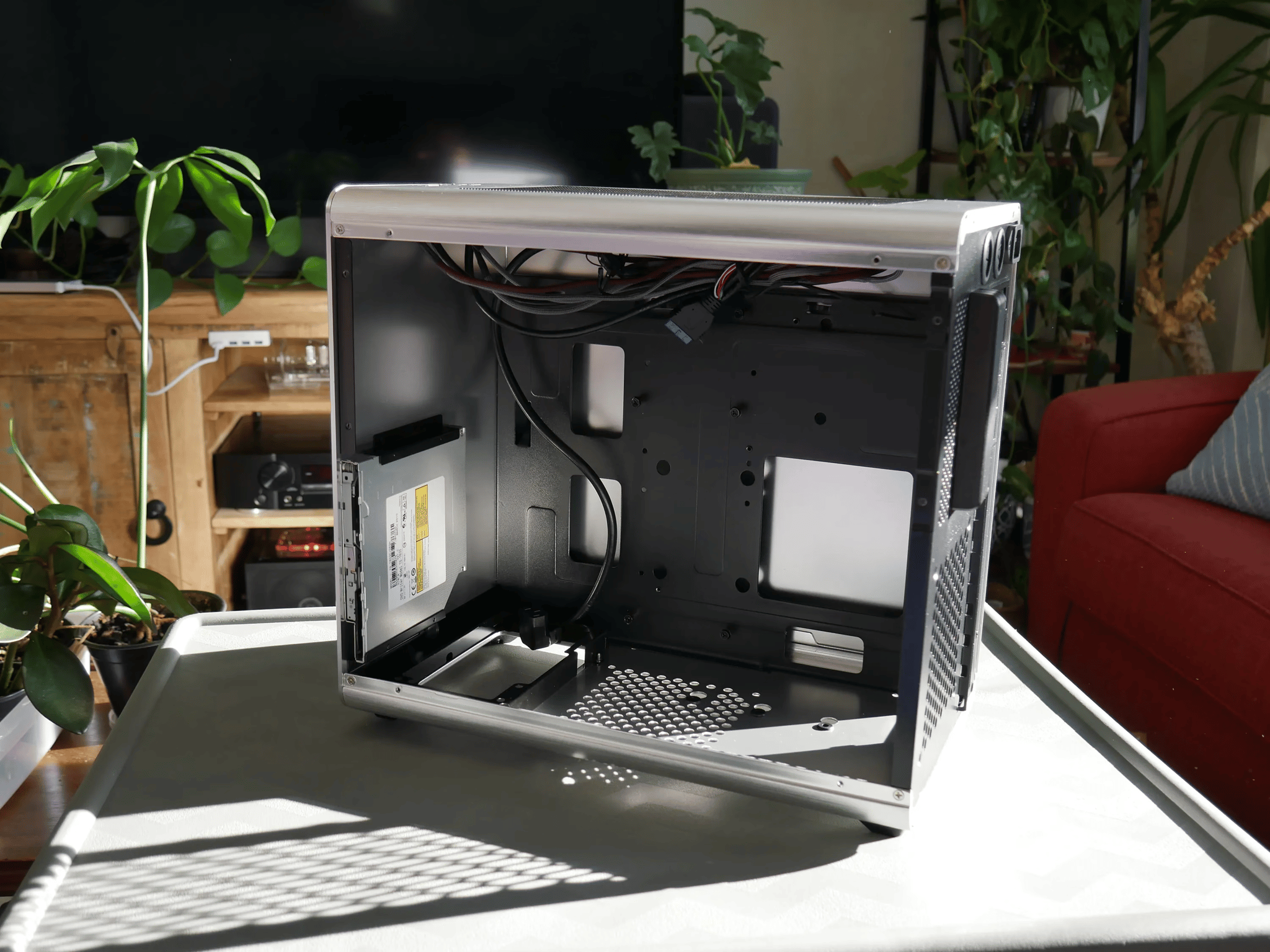 Raijinetek STYK Mini Tower Case- Silver