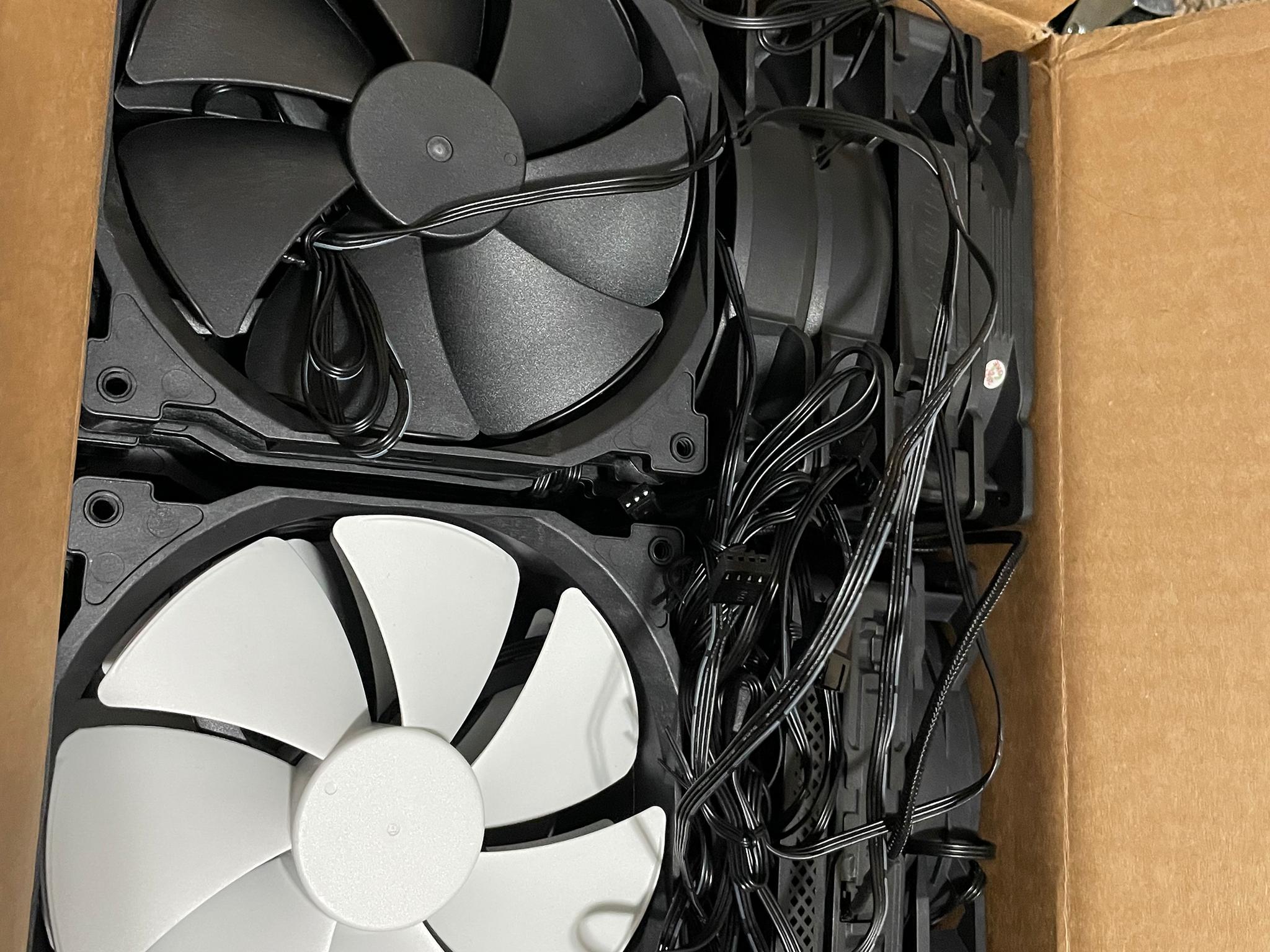 Box O’ Fans! (17 count Mixed)