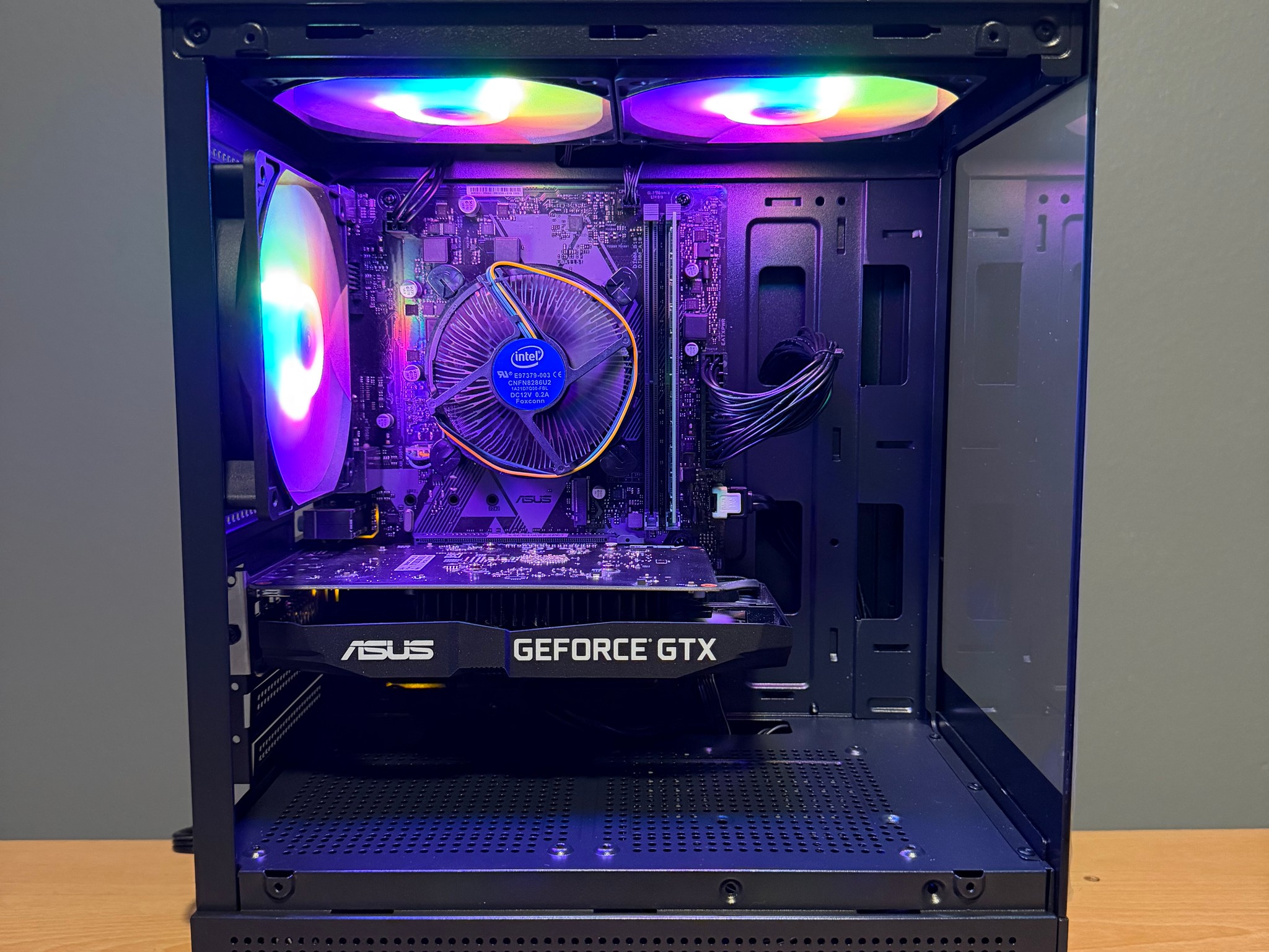 RGB Budget Gaming PC - i5 8400 - GTX 1650 - 16GB RAM - 480GB SSD