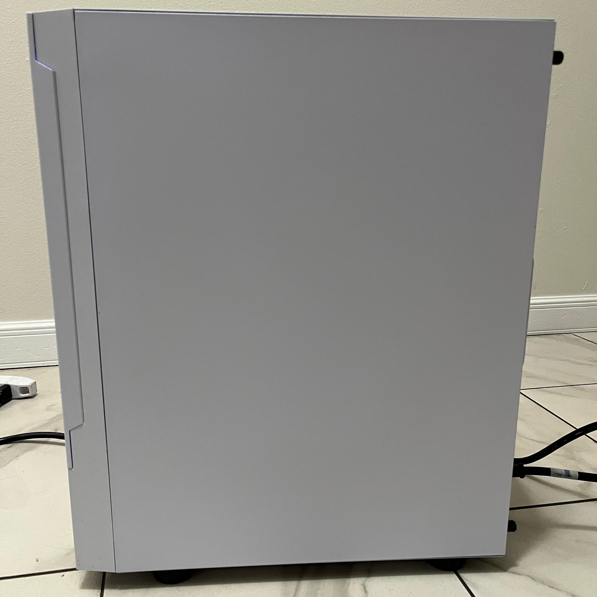 NVIDIA RTX 2060, Intel i5-7500, 12GB RAM, 870 GB Storage, RGB Gaming PC w/ Wi-Fi & Bluetooth