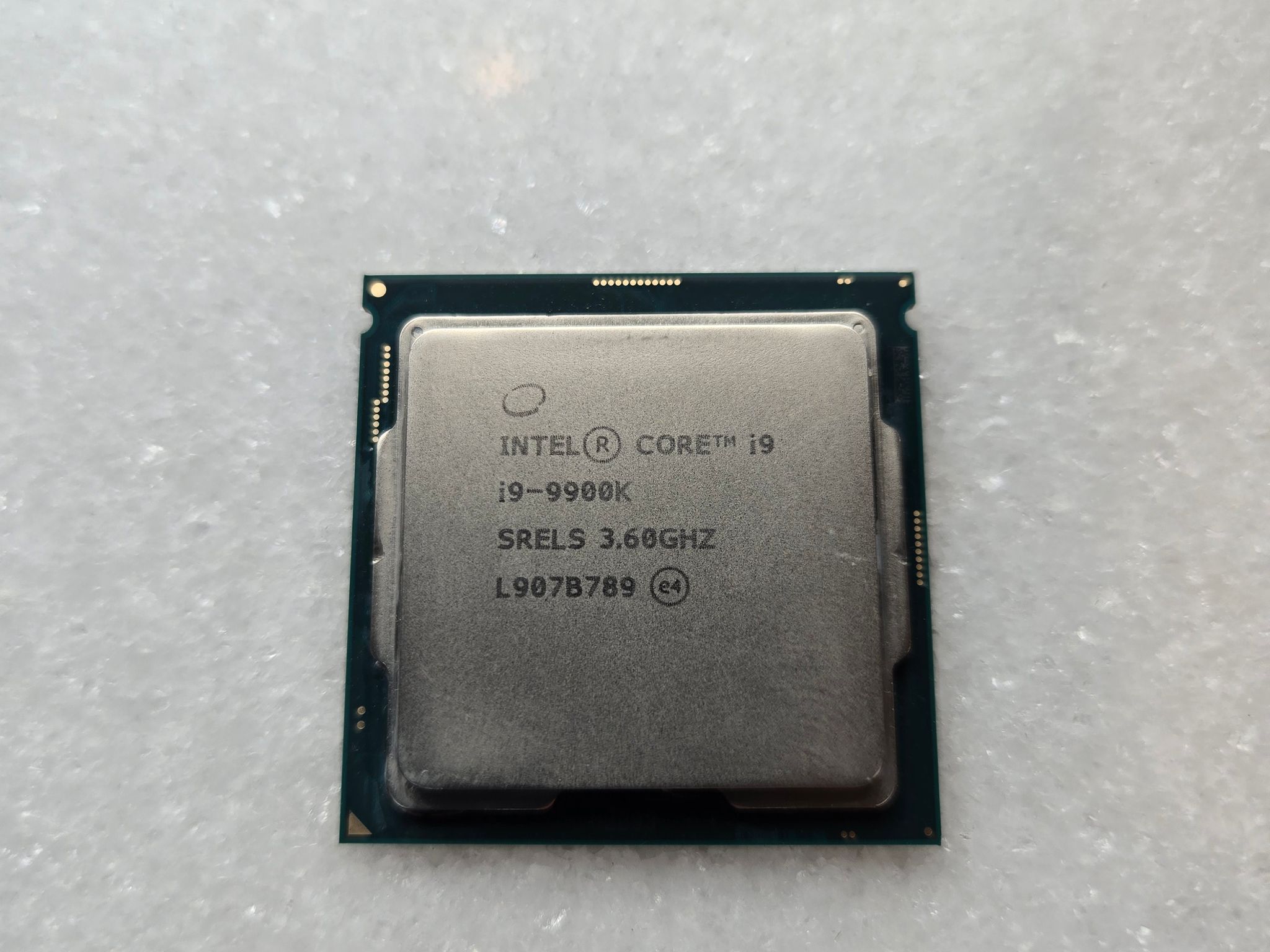 Intel i9 9900k