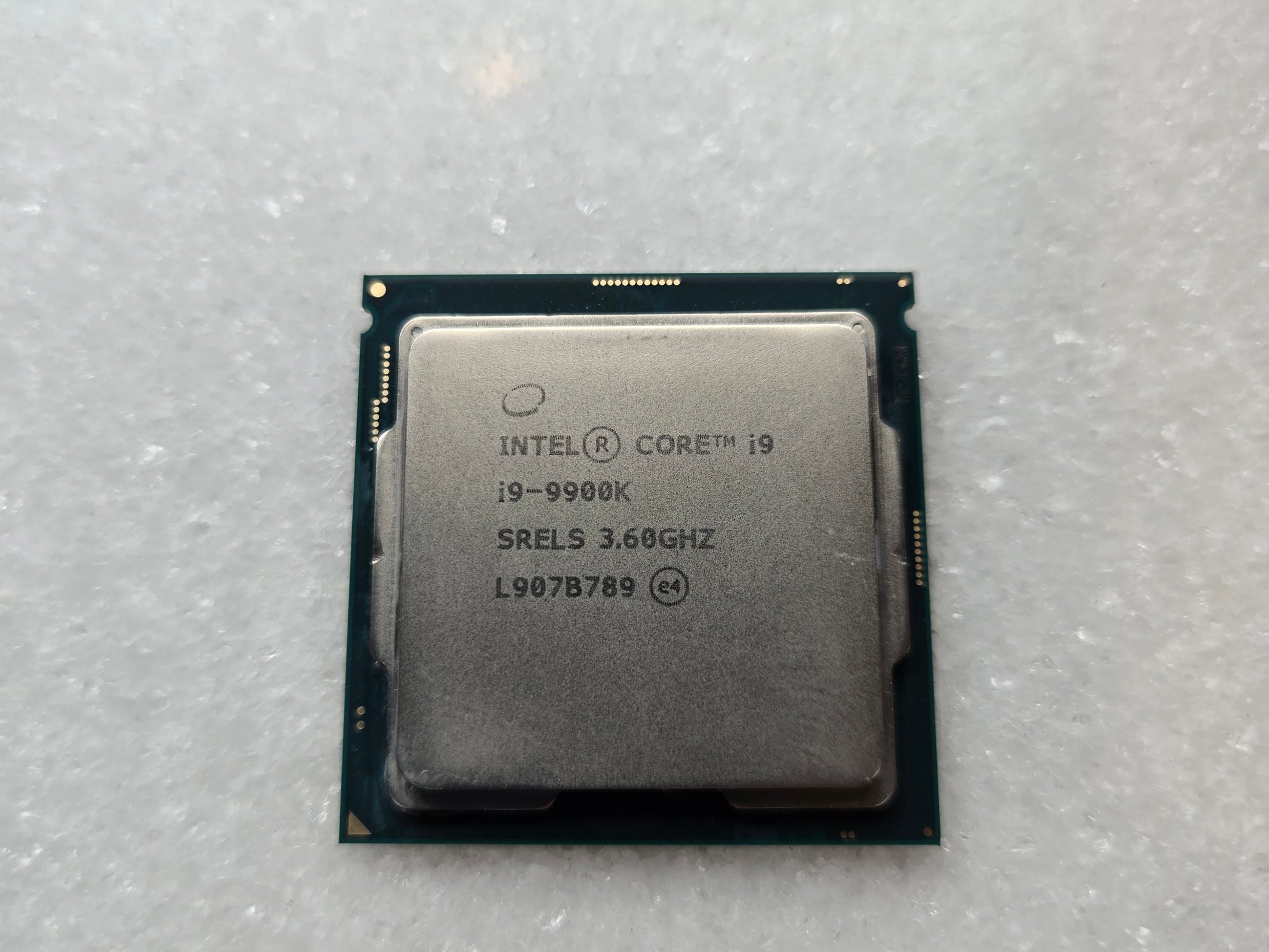 Intel i9 9900k