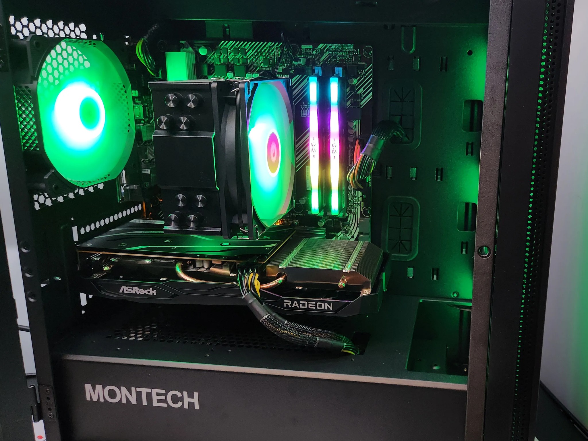 "Air 100" Gaming PC Ryzen 5 5500 / 16GB DDR4 / 1TB SSD / RX6600 8GB