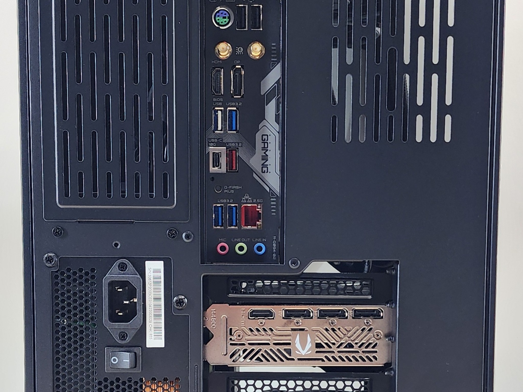 Gaming PC Ryzen 7 9700X 32GB RAM 1TB SSD RTX 5060 Ti  16GB Windows 11 Computer