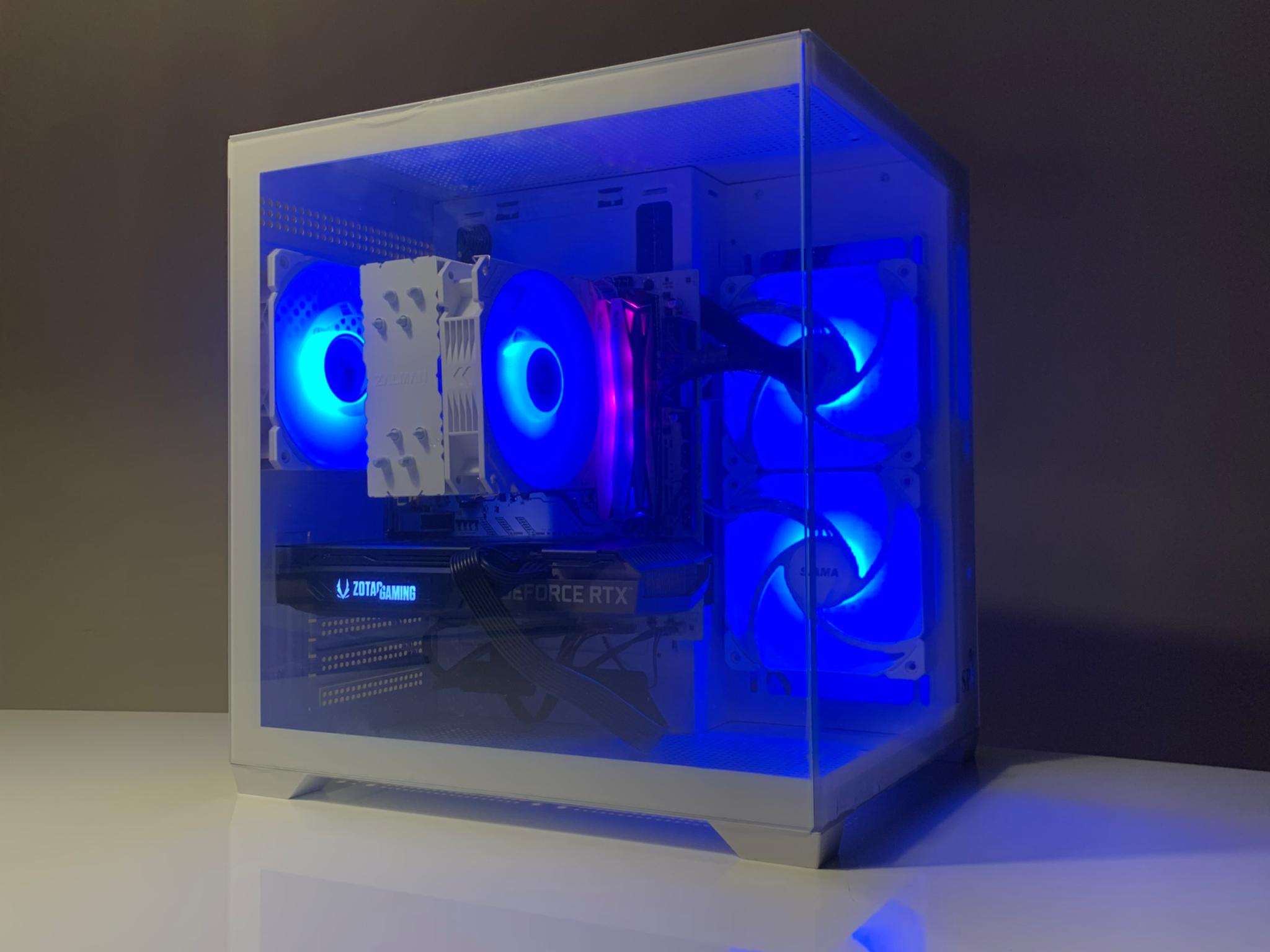 RTX 3070 - Ryzen 7 3700X - 32 GB RAM - 1 TB SSD - White Gaming PC