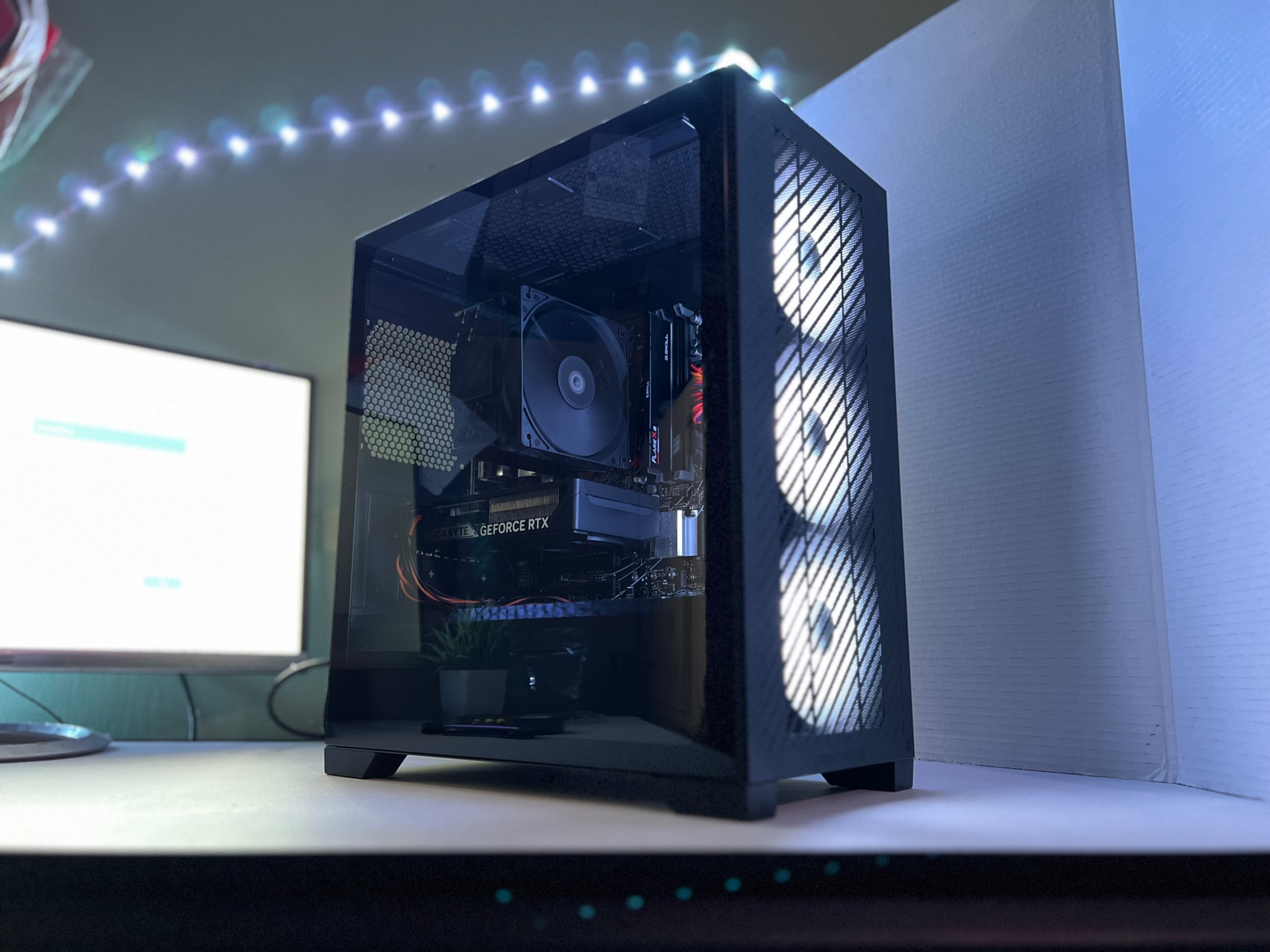 R5 7600X + RTX 5060 | 16GB DDR5 | 1TB NVMe | E-Sports Beast Gaming PC