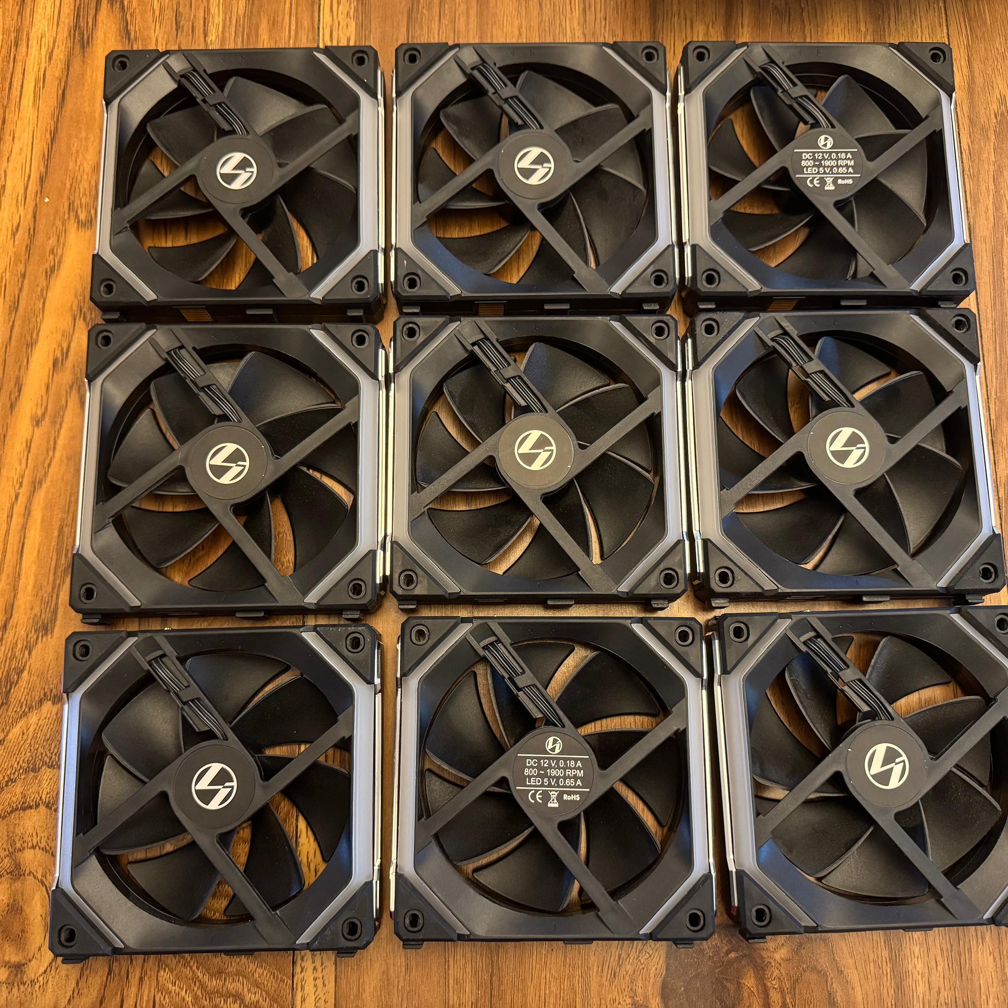 Lian Li Uni SL120 Fans (QTY 9) No Cables/Hub