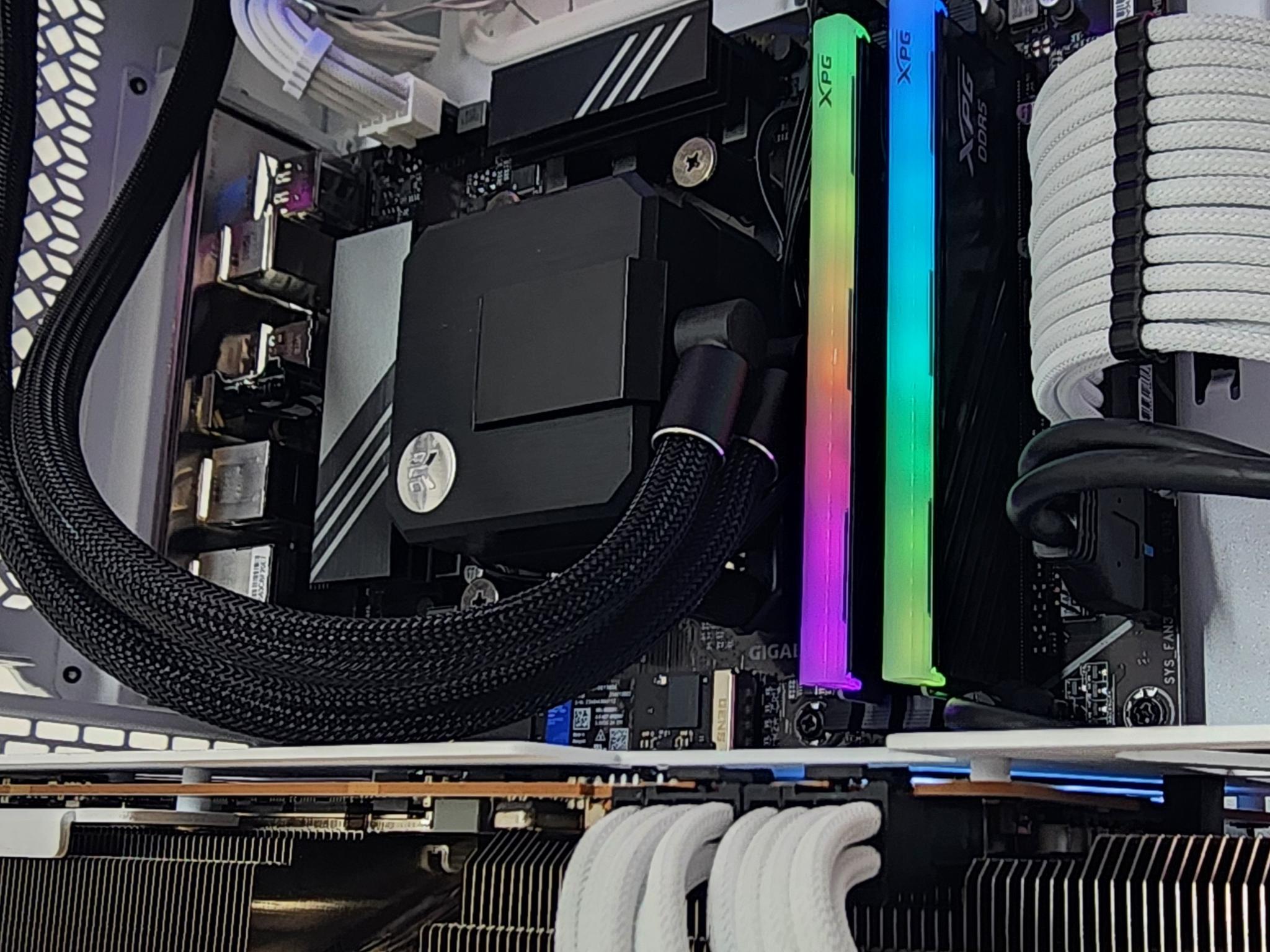 Gaming PC Ryzen 9 7950X 32GB RAM 1TB SSD RX 7900 XTX 24GB Windows 11 Computer