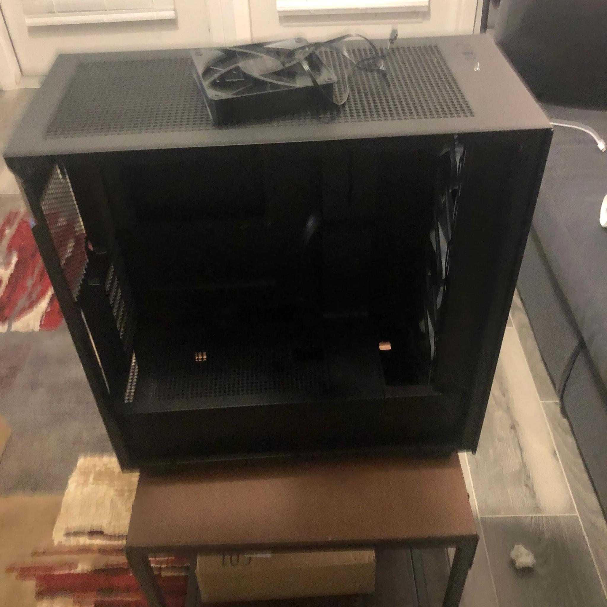 Like New! NZXT H7 Flow RGB
