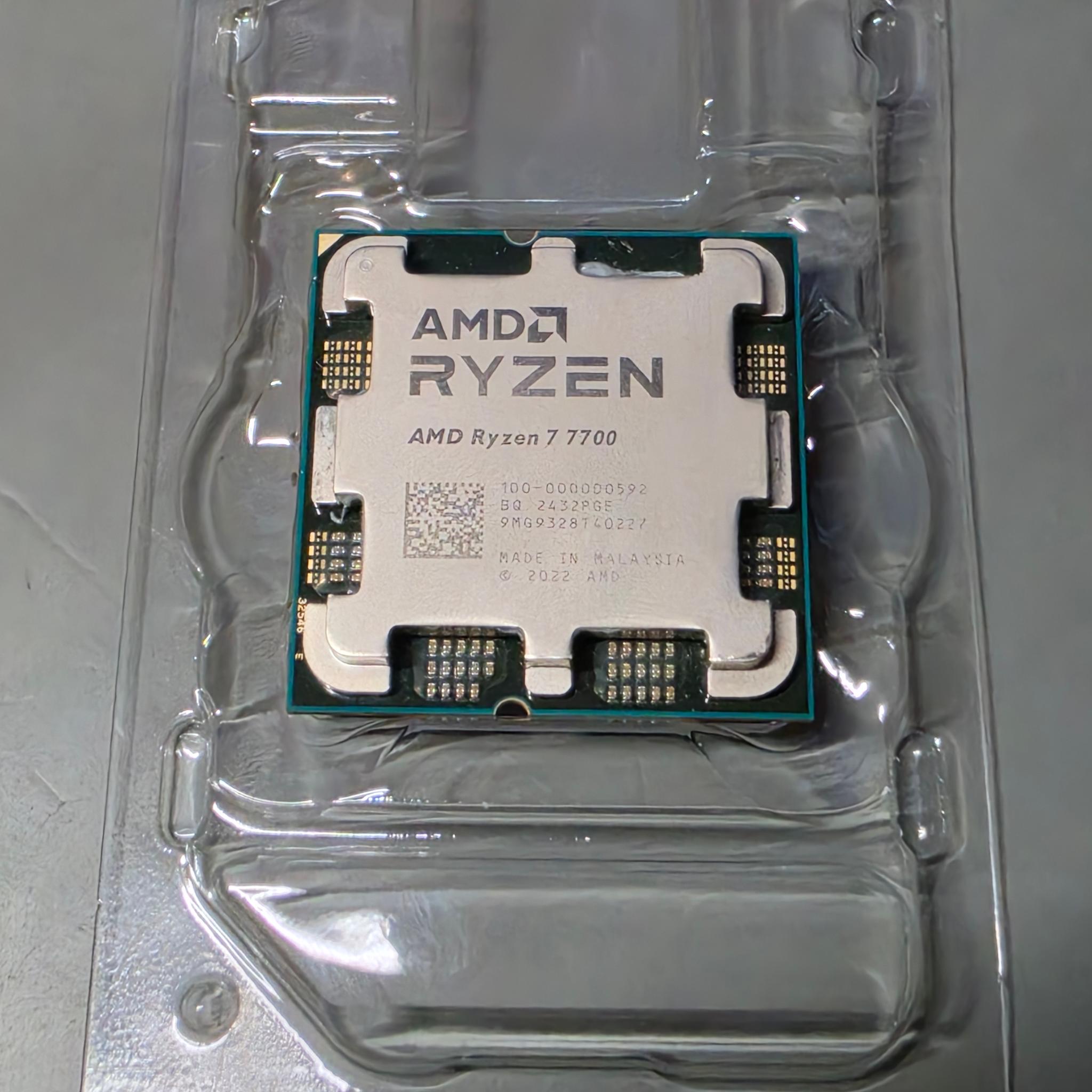 AMD Ryzen 7 7700