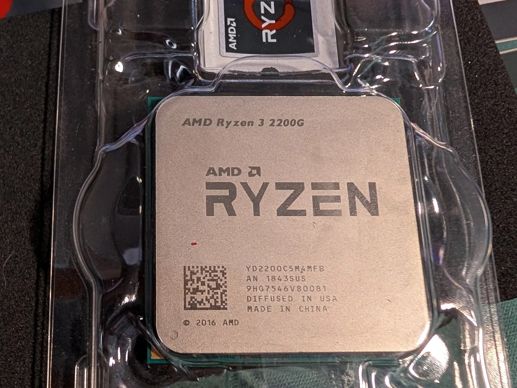Ryzen 2200G!