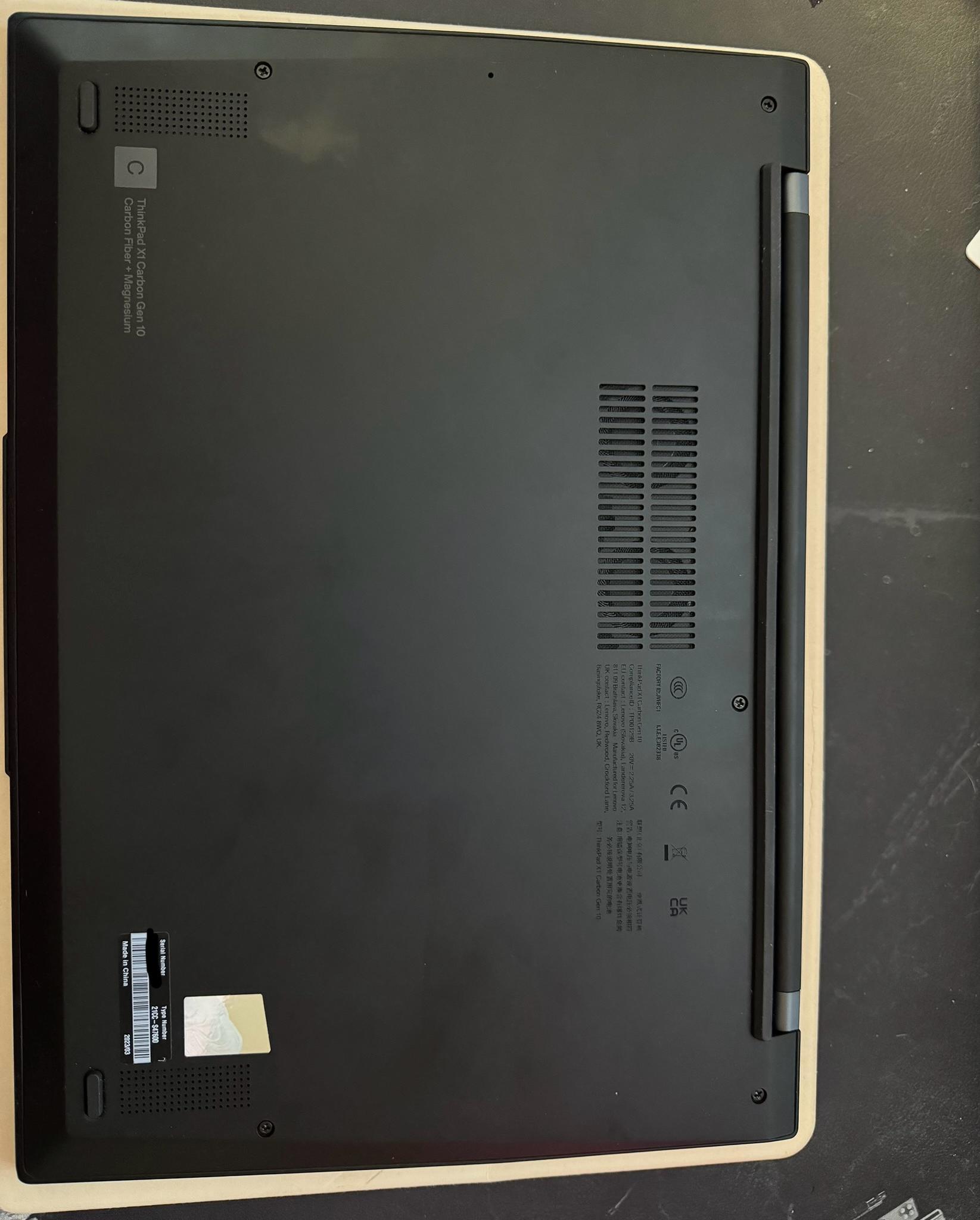 Lenovo Thinkpad X1 Carbon Gen 10 - 32GB Vram/32Gb Physical Ram/256gb Storage With Docking station