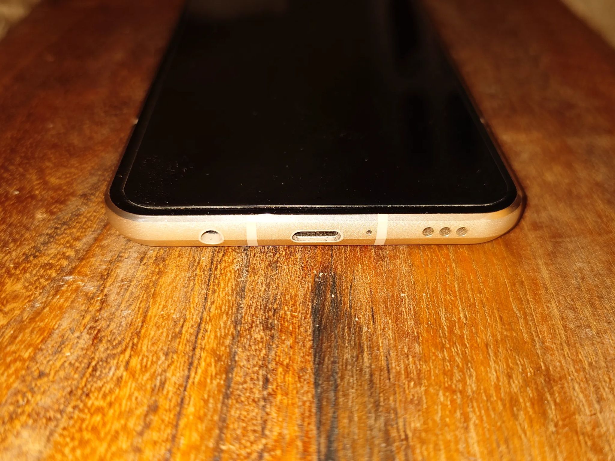 LG V60 ThinQ 5G Smartphone