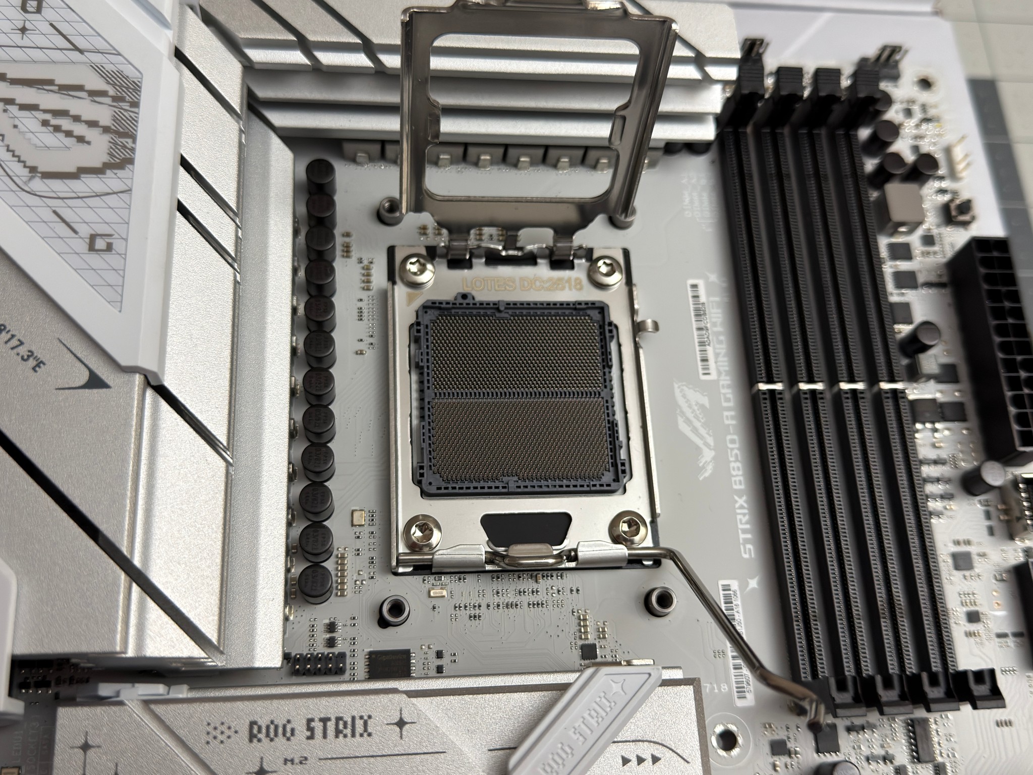 7600X + B850