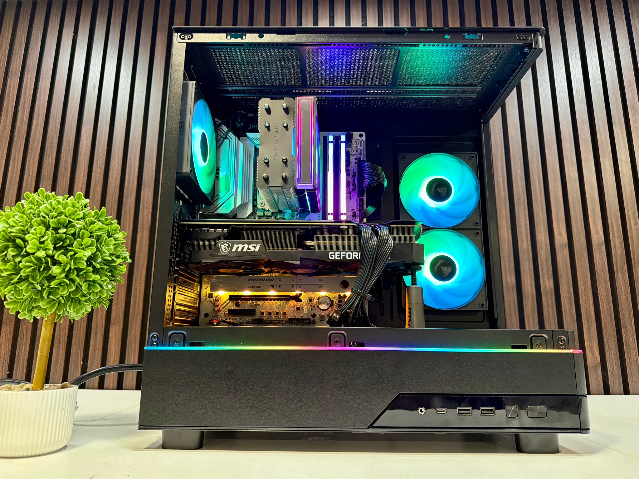 RTX 3080 TI | Intel 250K Plus | 16GB DDR5 (1 Stick) | 1TB M.2 | 850 W Gold PSU | Windows 11 Pro