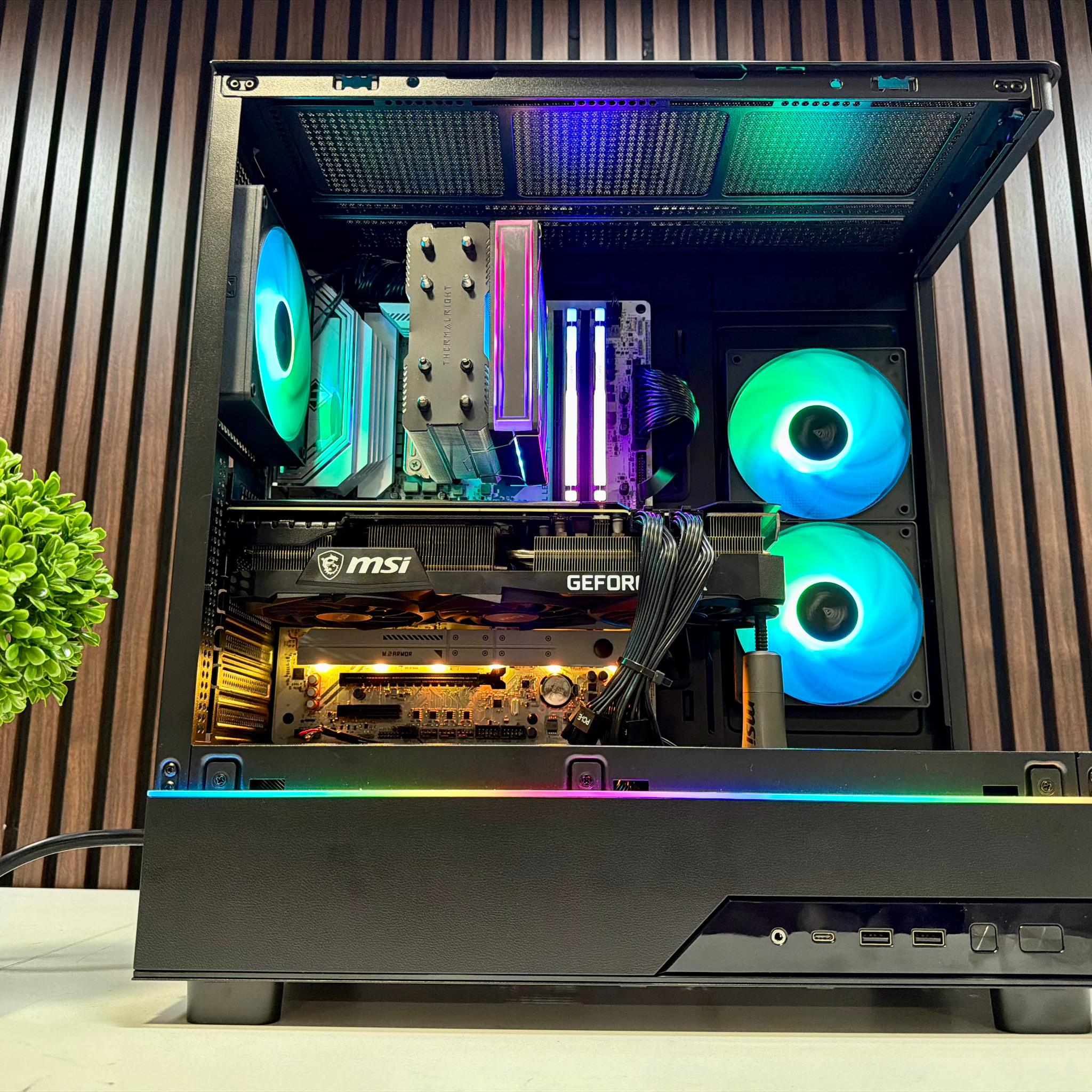 RTX 3080 TI | Intel 250K Plus | 16GB DDR5 (1 Stick) | 1TB M.2 | 850 W Gold PSU | Windows 11 Pro