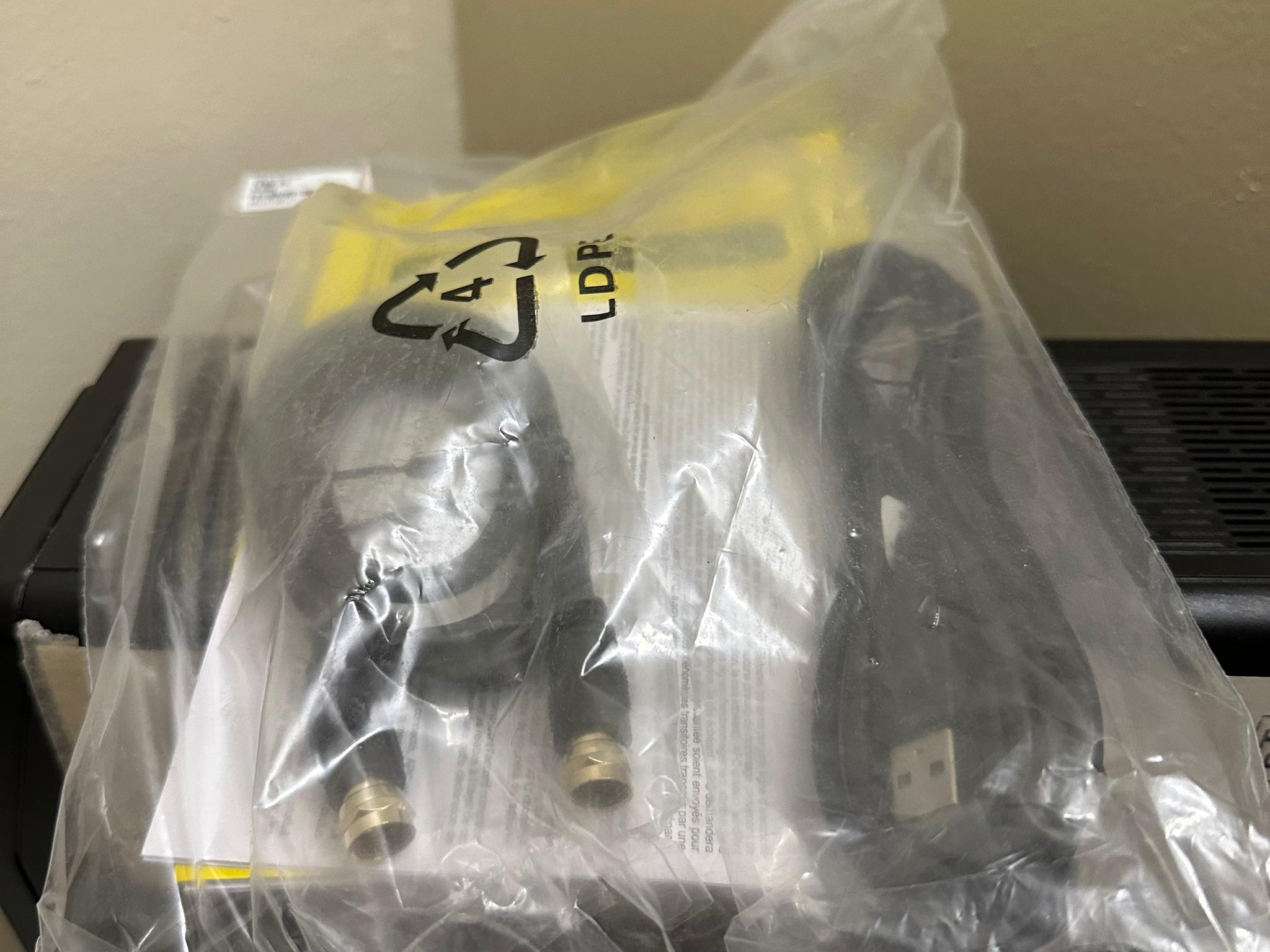 APC Back-UPS  1000 S (Battery Never Used)