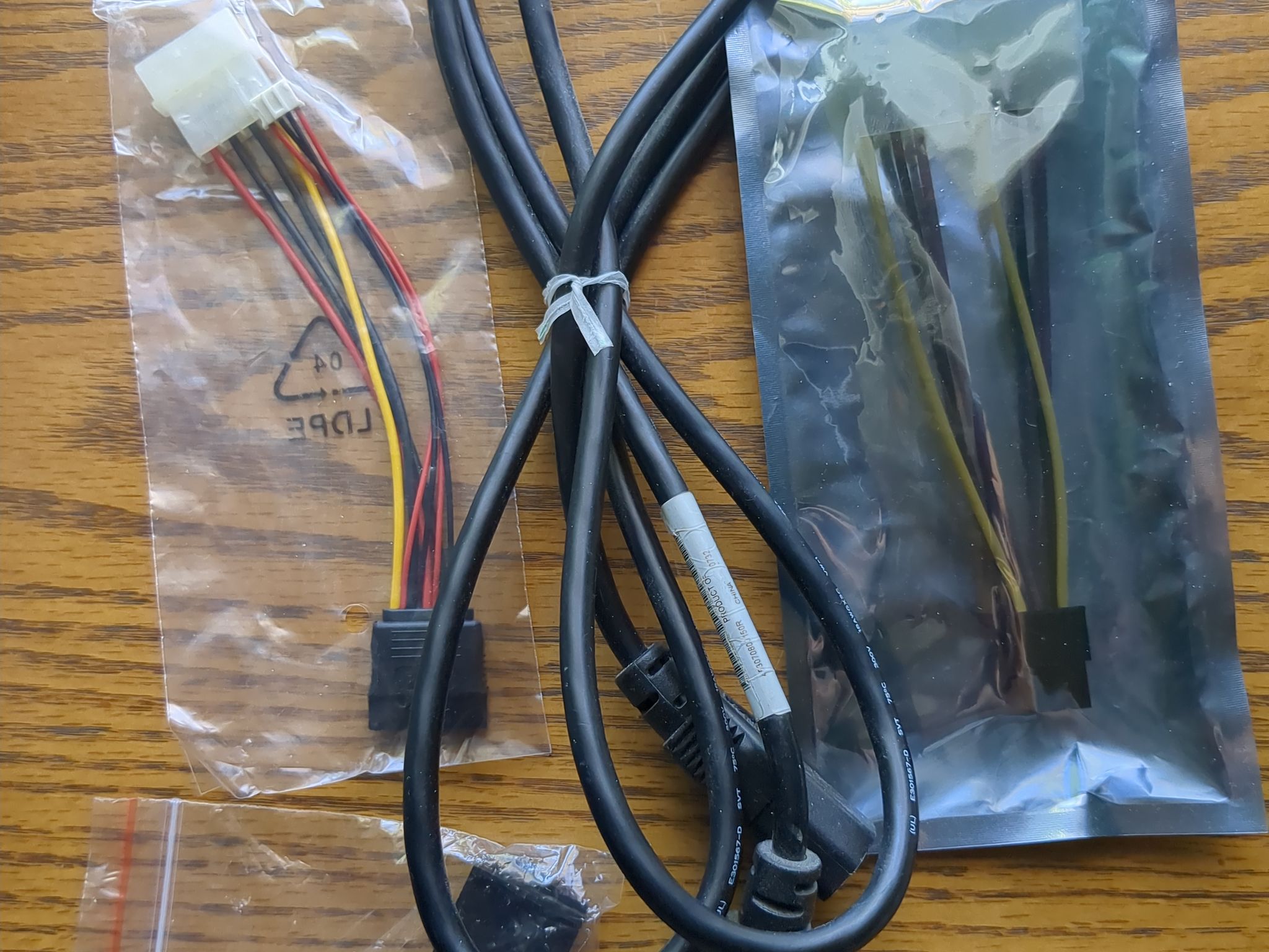 EVGA SuperNOVA 850 B2 80+ Bronze power supply
