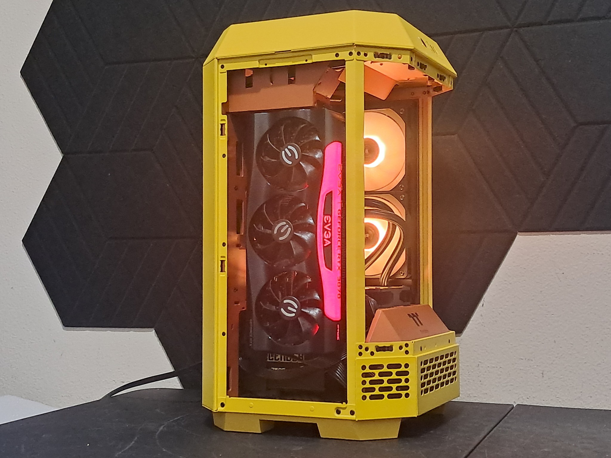 🗼THE TOWER🗼RTX 3070 | Ryzen 7 3700X | 32GB DDR4 | 1TB SSD