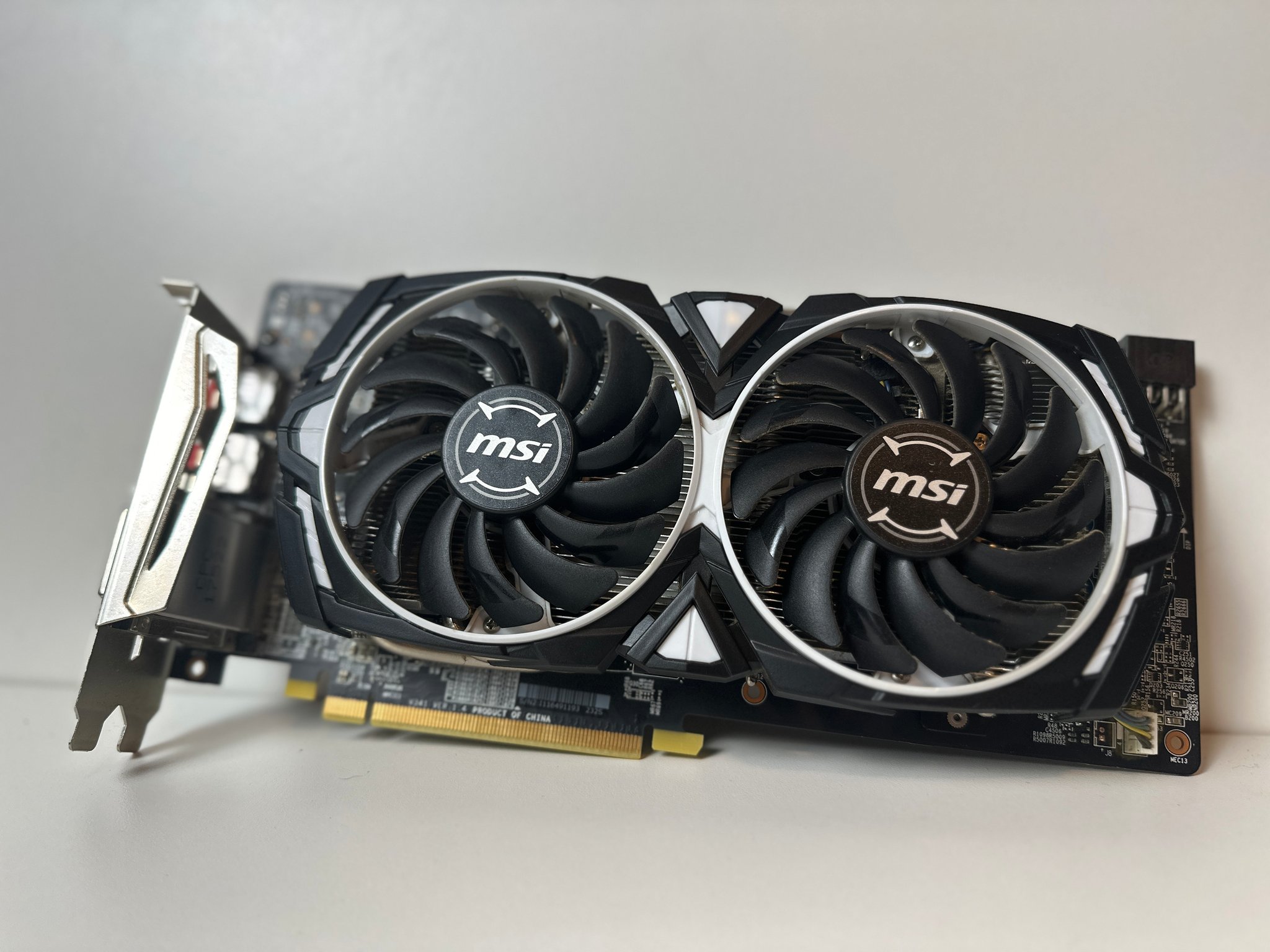 MSI RADEON RX580 4GB OC! - WHITE