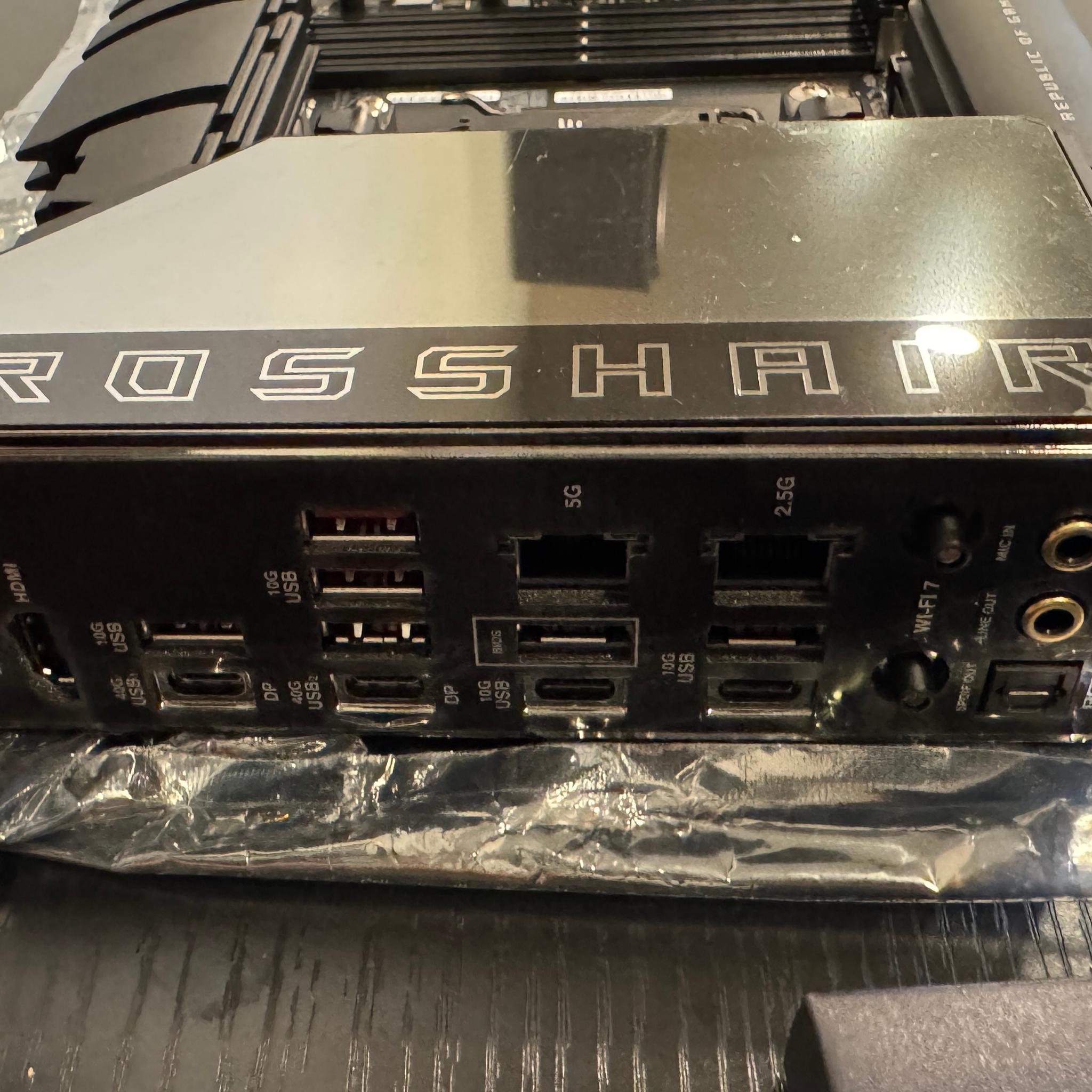 Asus Rog X870E Crosshair Hero - Brand New