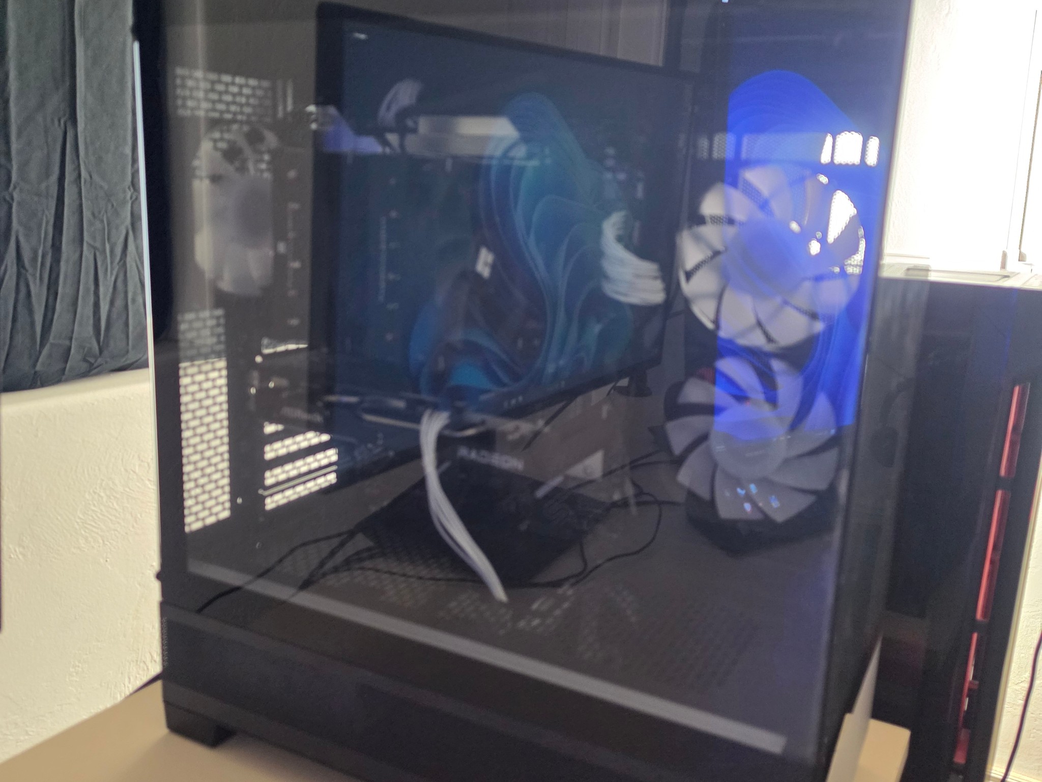 Radeon RX 9060 XT 16GB Custom Gaming PC - Ryzen 5 9600X, 32GB RAM, 1TB NVMe SSD