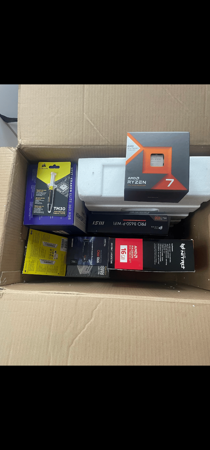 High End Gaming Pc (Accepting Cash or offers) Price Negotiable