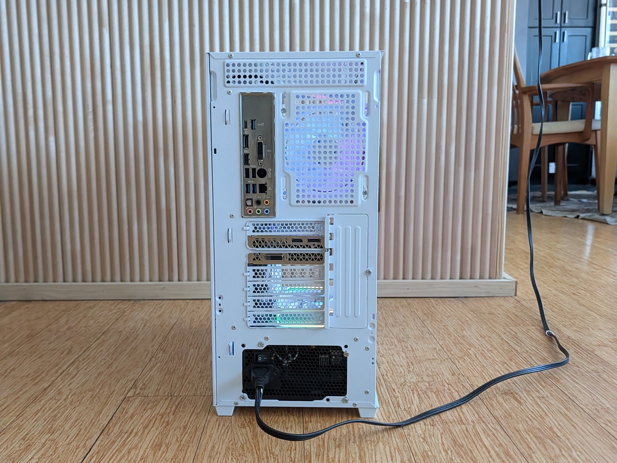 Custom RTX gaming PC | RTX 2060 | I5 8400 | 16GB DDR4 | 512GB NVME |