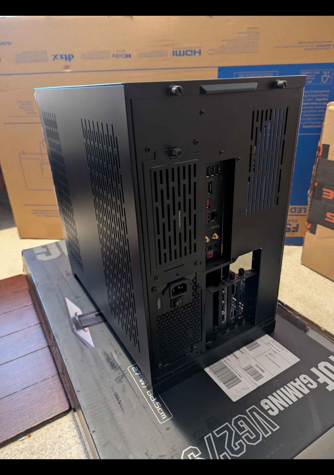 Gaming PC Custom Water Cooled intel i5-12600k RTX 4080
