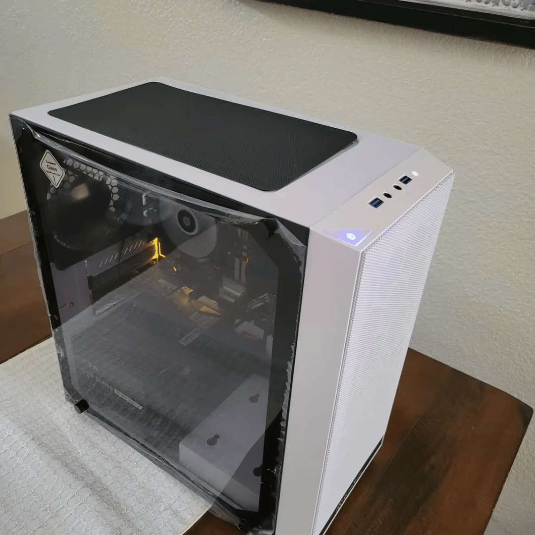 White Office PC