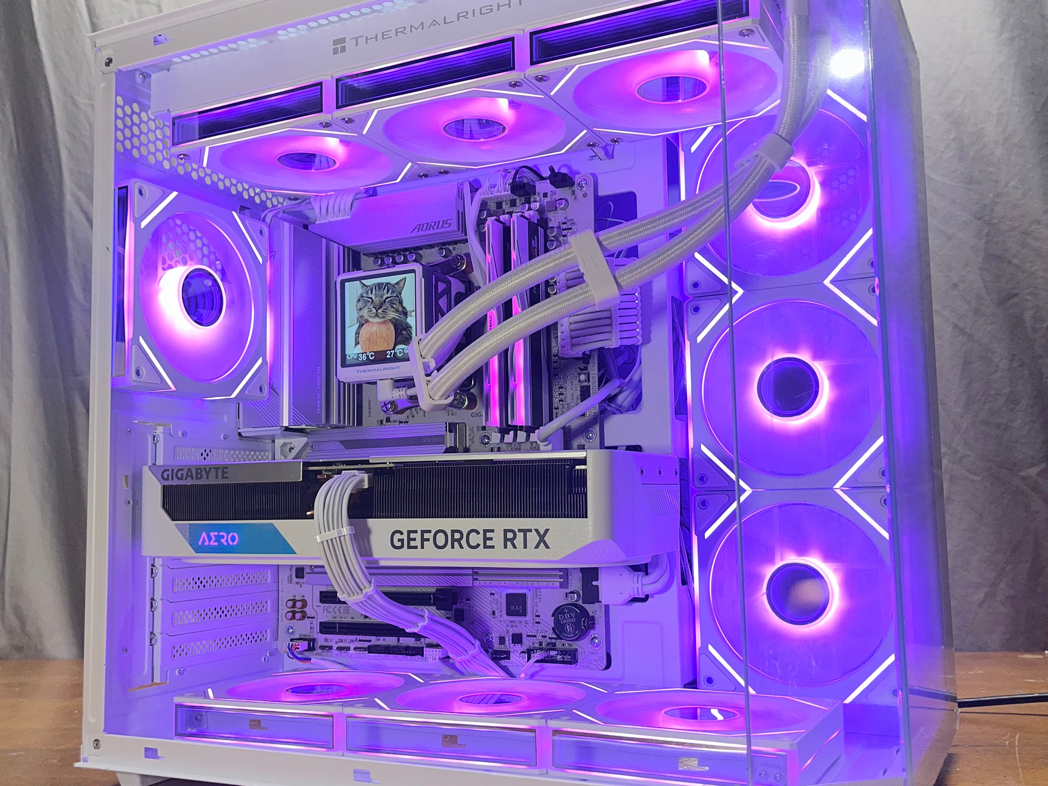RTX 4070 TI SUPER | Ryzen 7 9800X3D | 32GB RAM | 6TB STORAGE