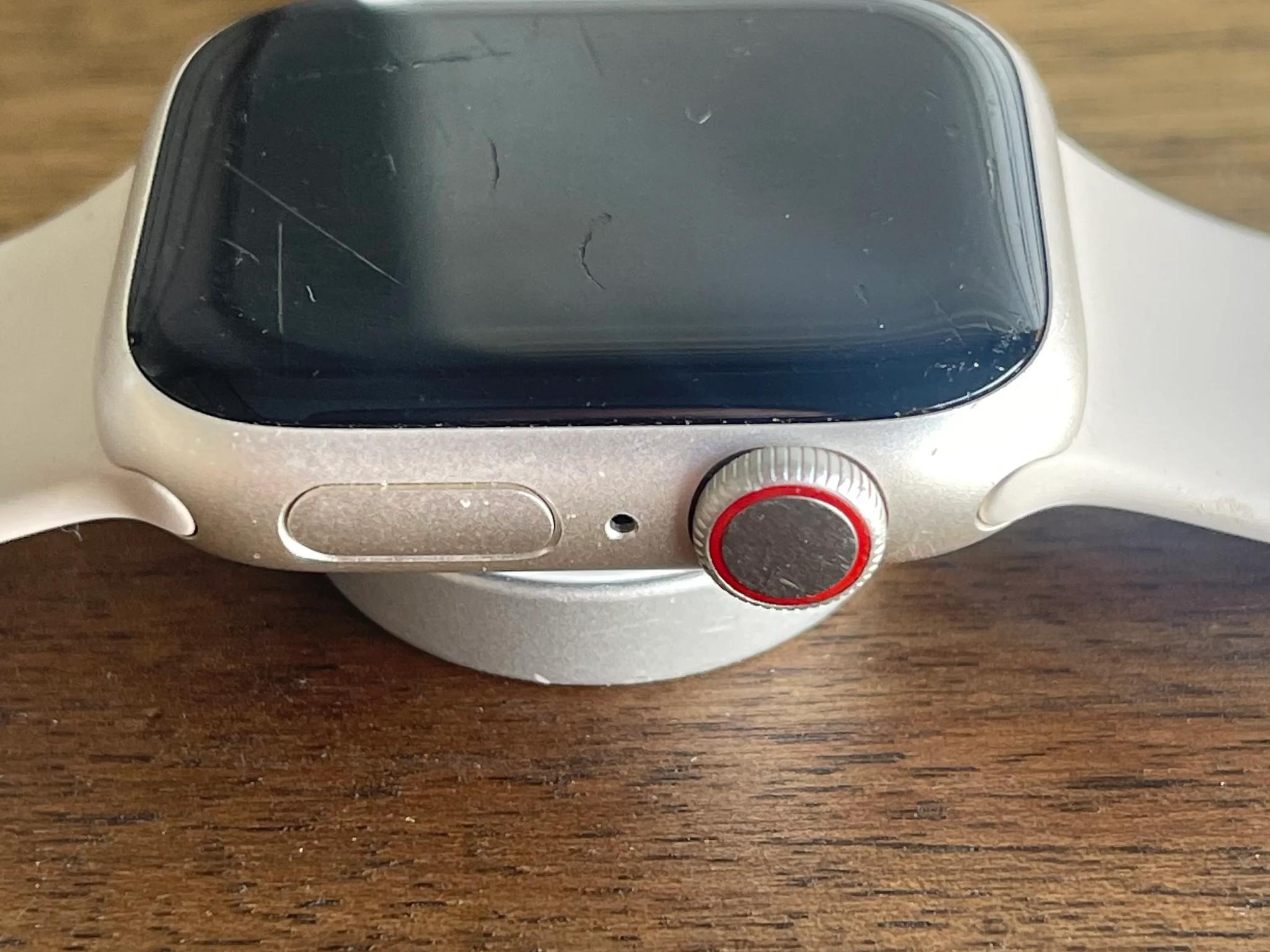 Apple Series 8 41mm Smart Watch
