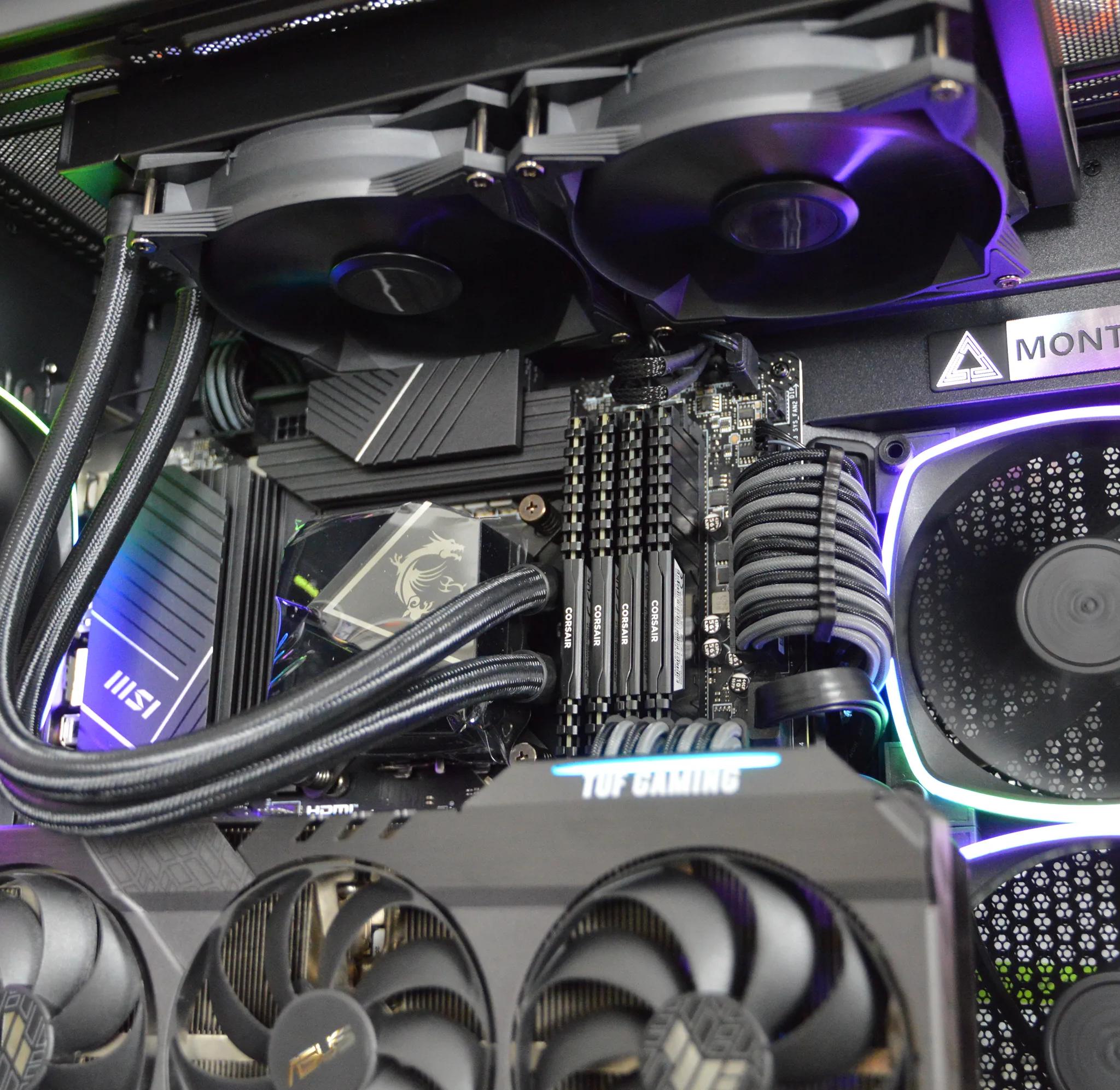 ⚫♞| RTX 3080 10GB| INTEL i5-12600K | 32 GB DDR4 RAM | 1.5TB GEN3 & GEN4 NVME | Dark Knight |