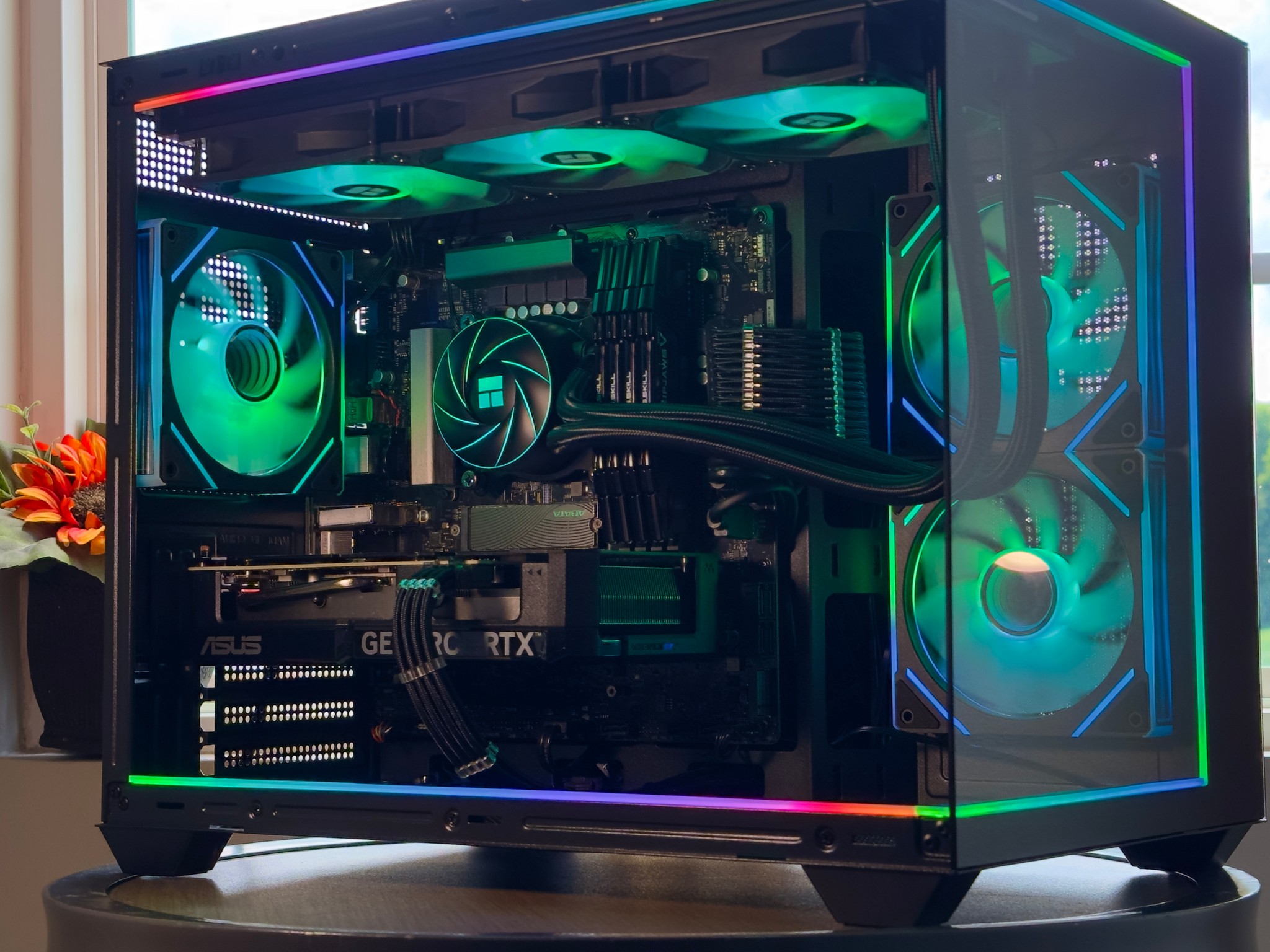 💙Gaming/Steaming PC💚 | RTX 4070 12GB | Intel i7 | 2.5TB | 16GB (3200hz) | WiFi + BT | Windows 11