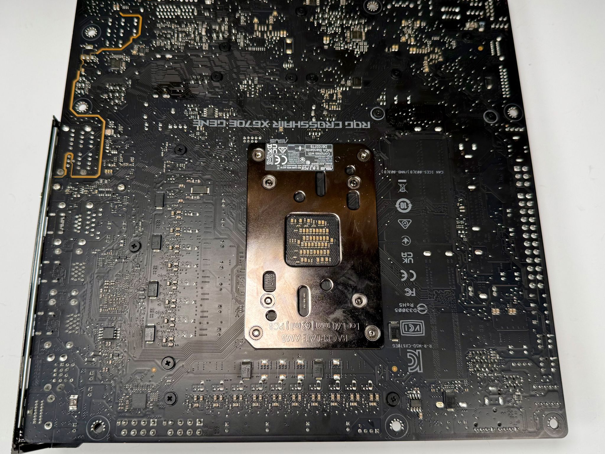 Asus ROG CROSSHAIR X670E GENE AM5 motherboard