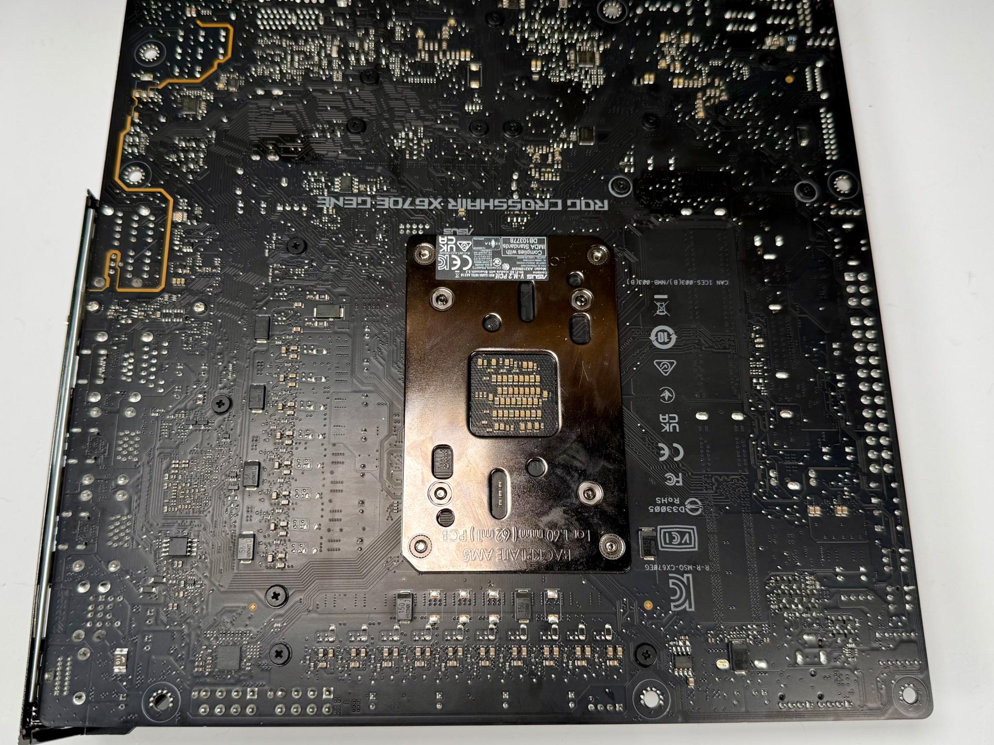 Asus ROG CROSSHAIR X670E GENE AM5 motherboard