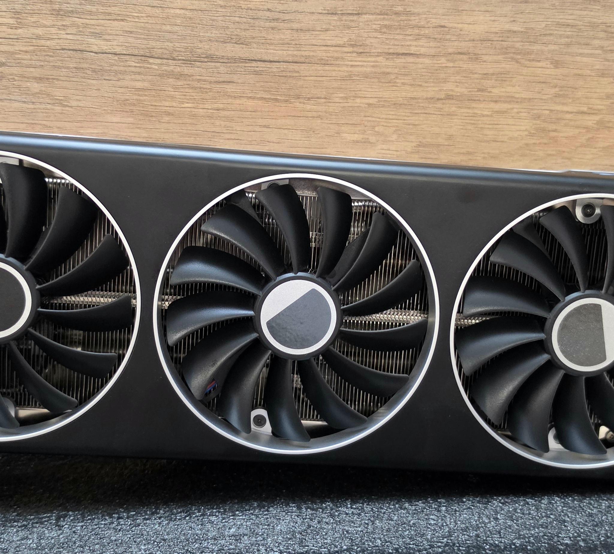 XFX Speedster MERC 310 Radeon RX 7900 XT