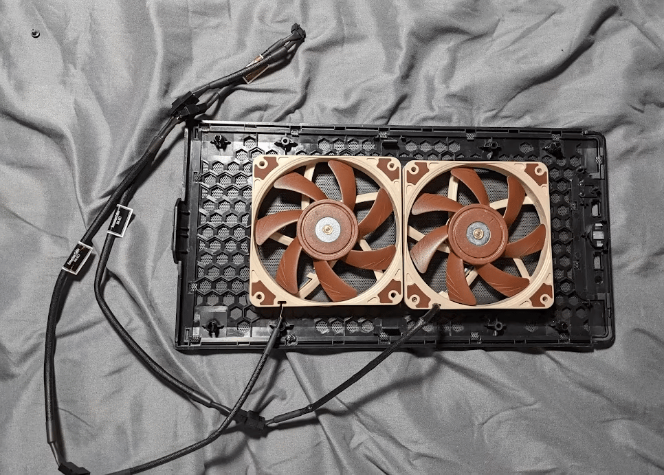  Cooler Master Nr200p itx case black