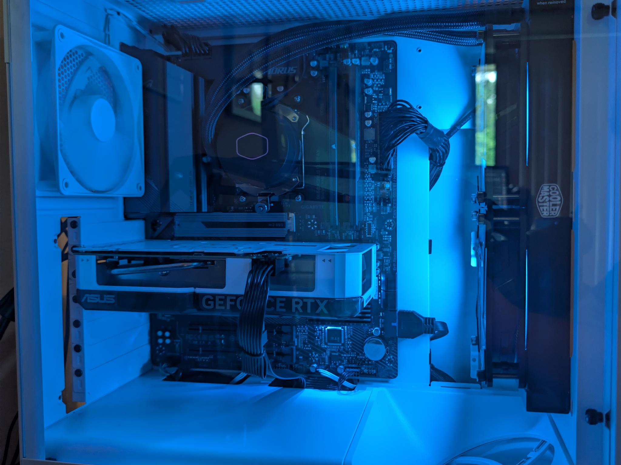 Ryzen 7 7800X3D | RTX 4060 8GB | 32GB DDR5 RAM 5600MT/s