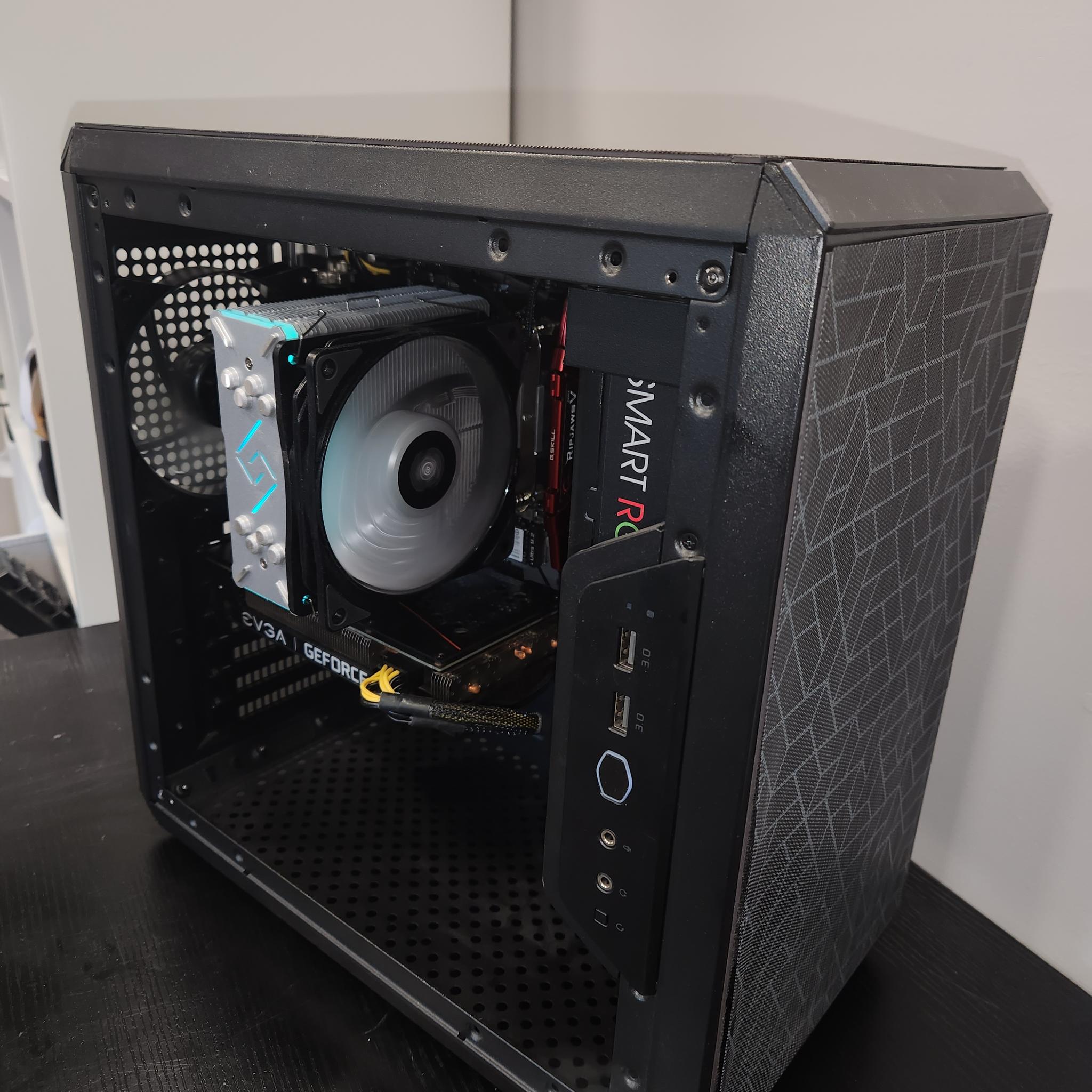 RTX 3060 12 GB Gaming/ streaming mid range gaming pc!