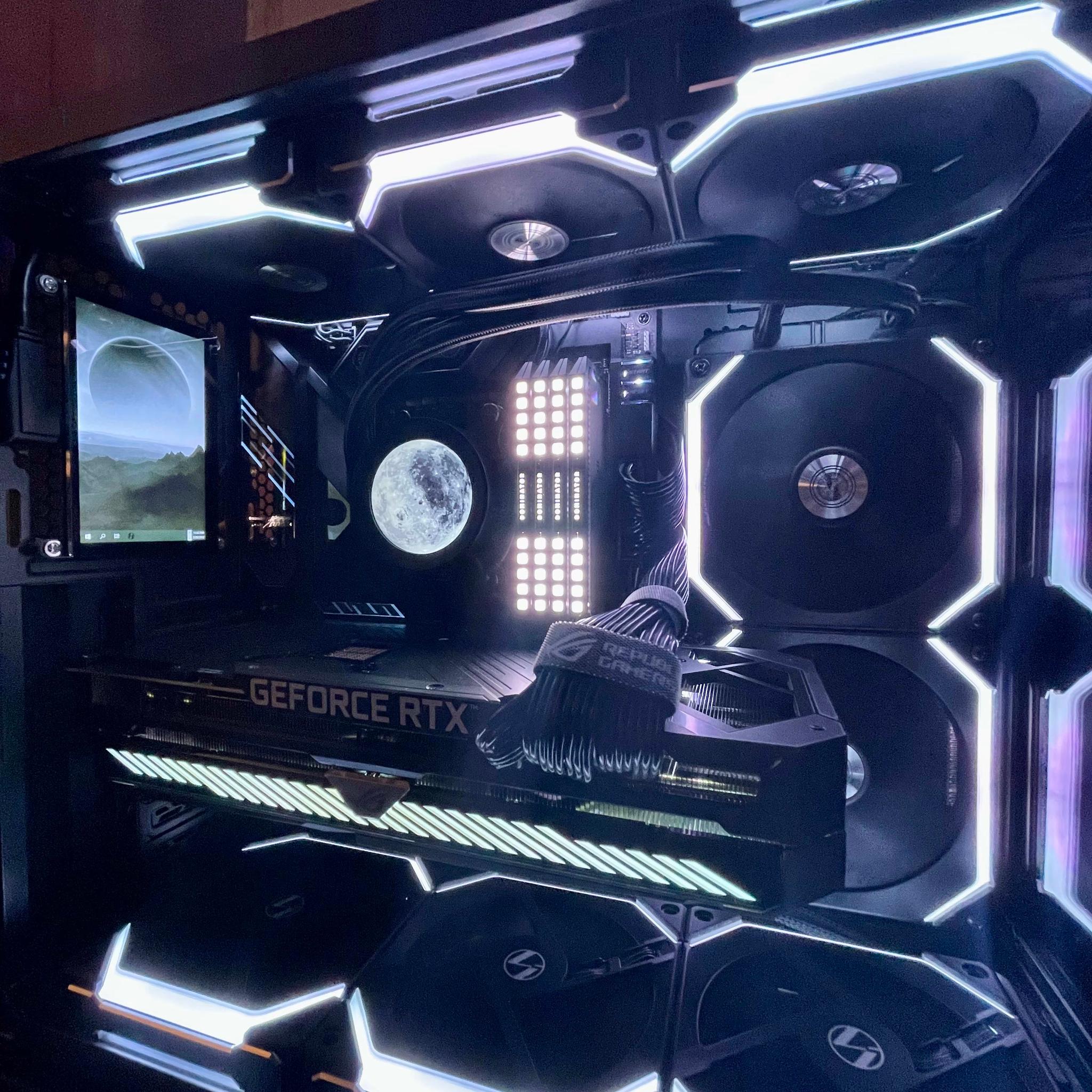 "Lil Debbie" - Ryzen 5900X, RTX 3080, 32GB RAM, 2TB SSD, 1TB HDD