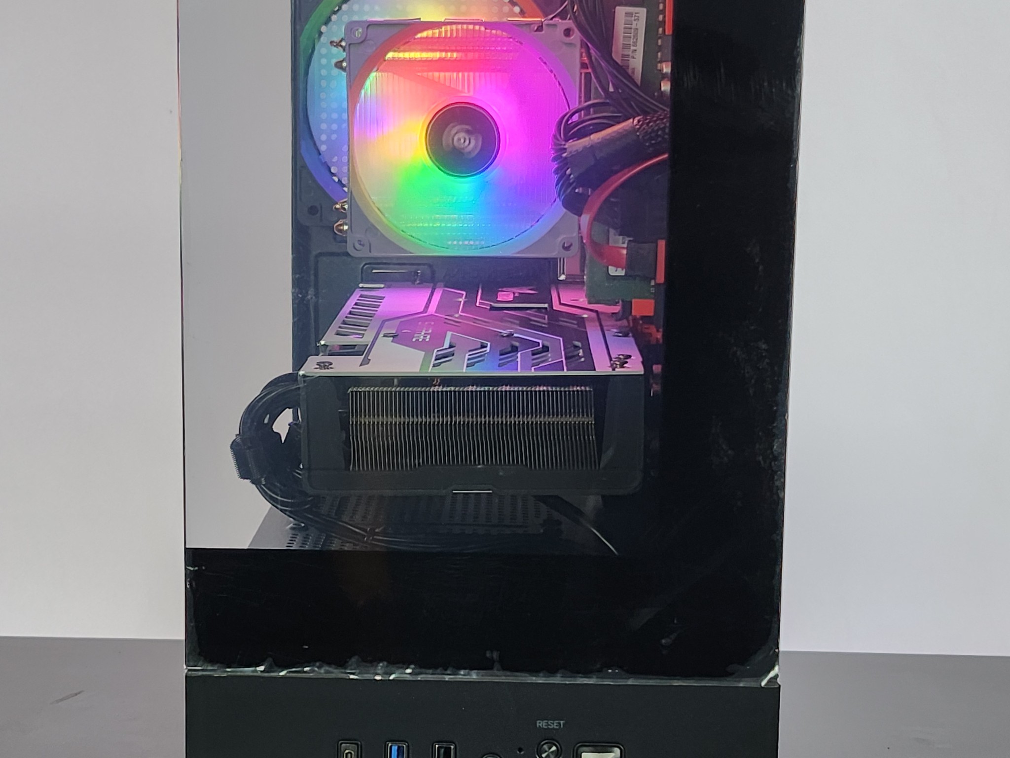 Entry-Level Gaming PC! RX 570 Intel E5-2667v2